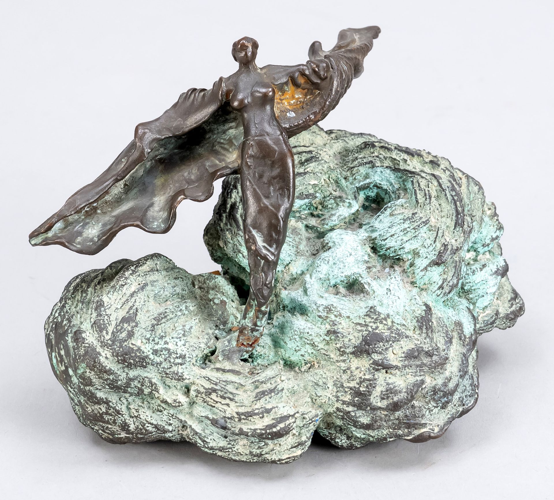 Null Anonymous sculptor 2nd h. 20th c., angel figure rising on waves, patinated,&hellip;