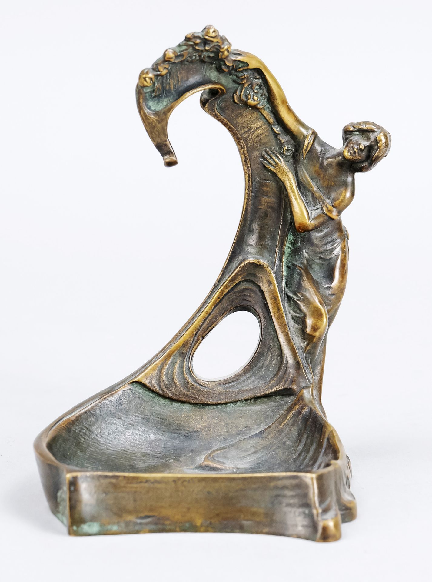 Null signed Dupré, french sculptor of Art Nouveau around 1910, figural pocket wa&hellip;