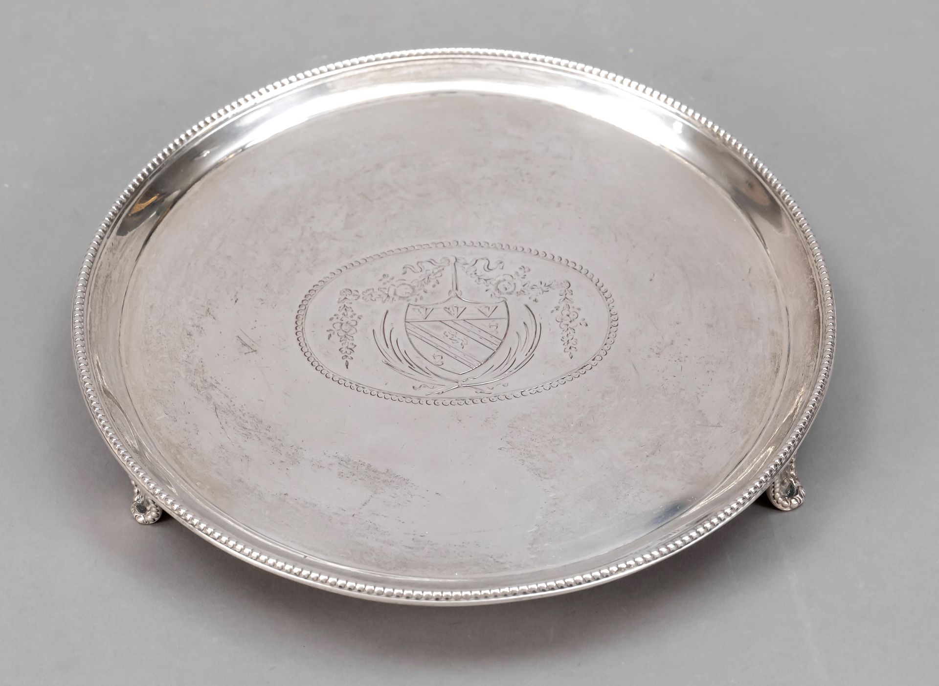 Null Salver, Angleterre, 1782, marque de maître John Crouch I. & Thomas Hannam, &hellip;