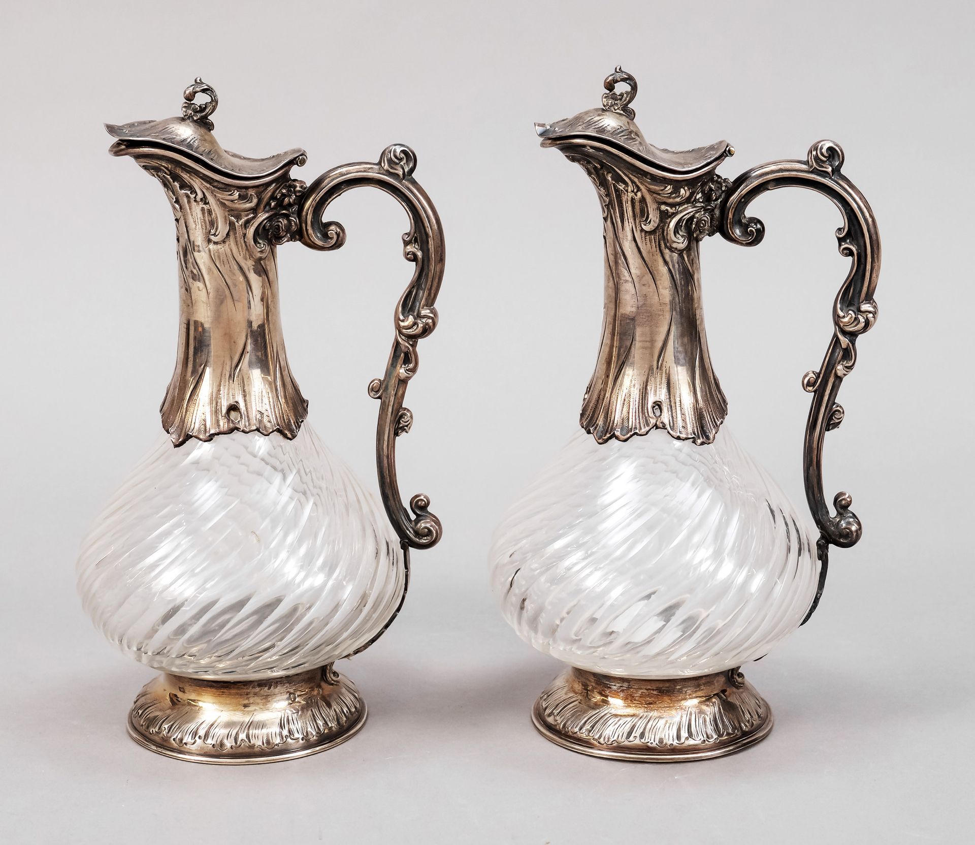 Null Pair of carafes with silver mount, France, 1st half of 20th century, master&hellip;