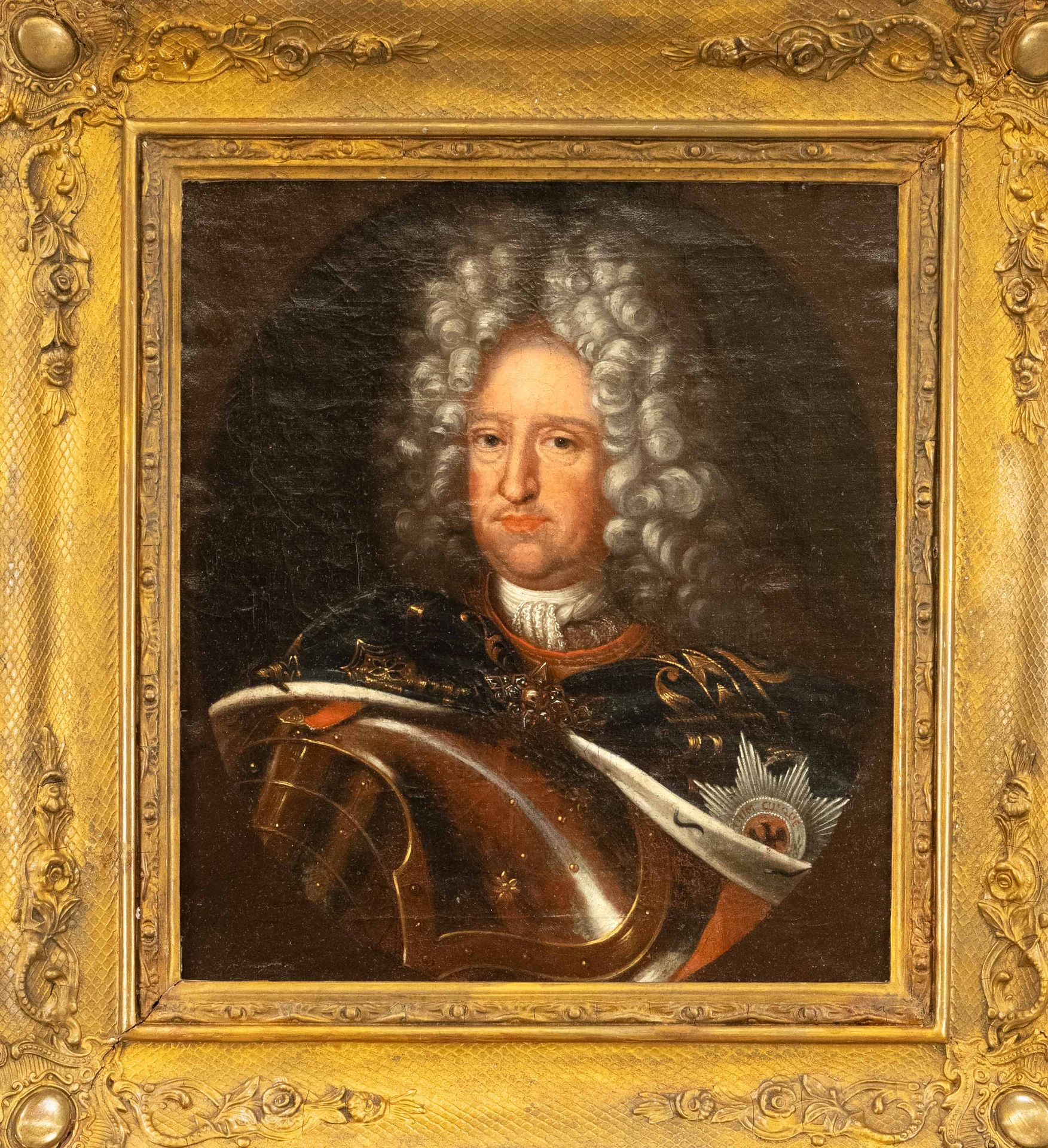 Null 18世纪上半叶的宫廷肖像画家，一位拥有黑鹰勋章的普鲁士政要的肖像，可能是早期勃兰登堡州侯爵之一。椭圆形的半身像，背上背着珍珠，身穿铠甲，身上穿着蓝色貂&hellip;