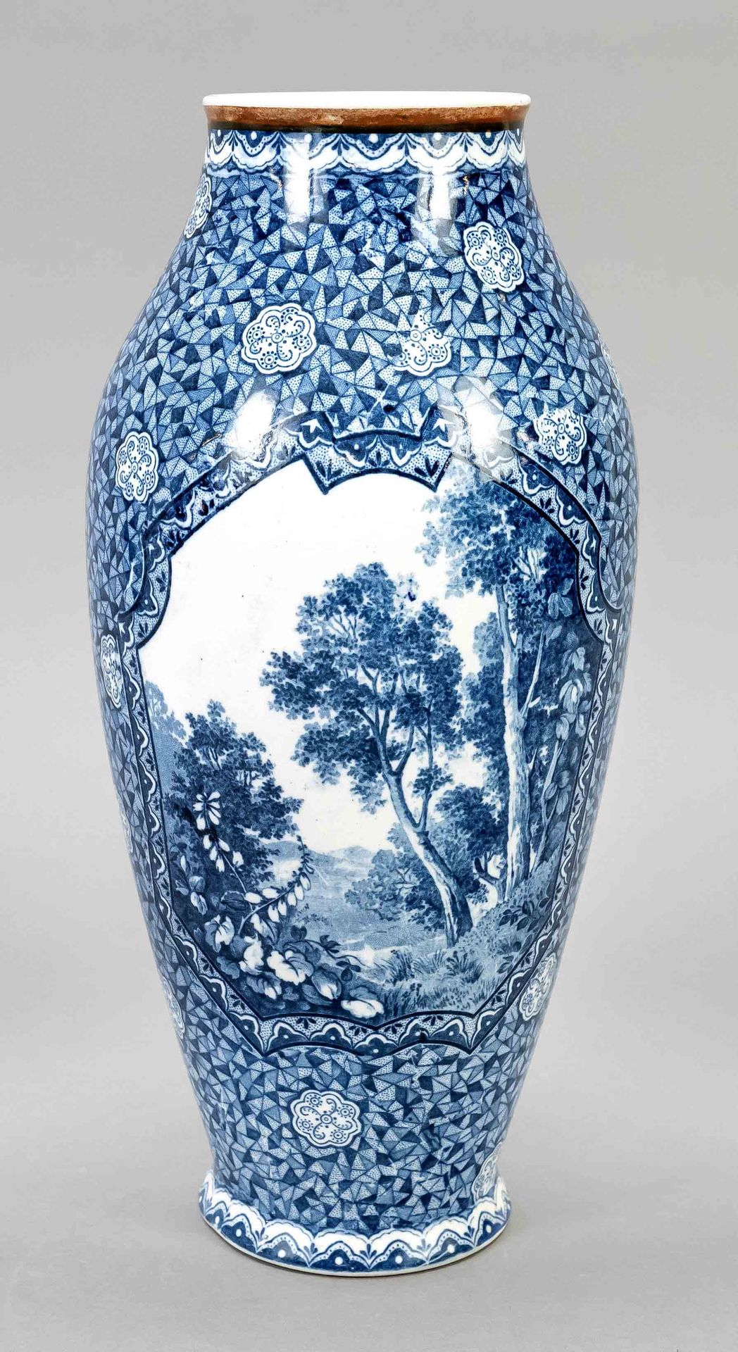 Null 花瓶，Villeroy & Boch，20世纪，弧形框架，有蓝色装饰，几何图案和风景图案的2个储备，高32厘米