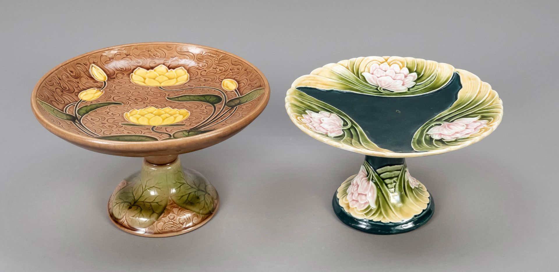 Null Dos centros de mesa Art Nouveau, principios del siglo XX, cerámica, soporte&hellip;