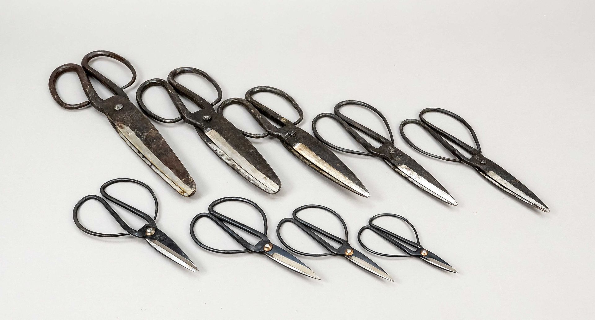 Null Set of 9 bonsai scissors, China, 20th century, 3 large, 2 medium, 4 small s&hellip;