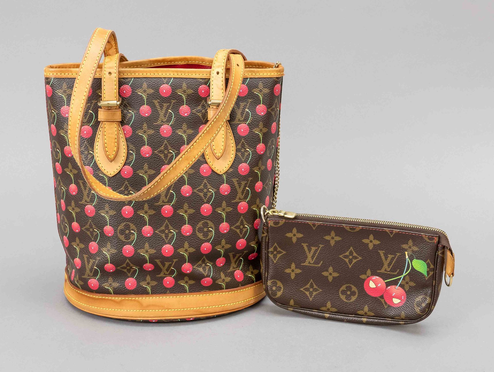Null 路易威登，限量版Monogram Canvas Murakami Cerise水桶包，带配套的小包，橡胶棉布，经典的logo印花设计，上面印有樱桃，有&hellip;