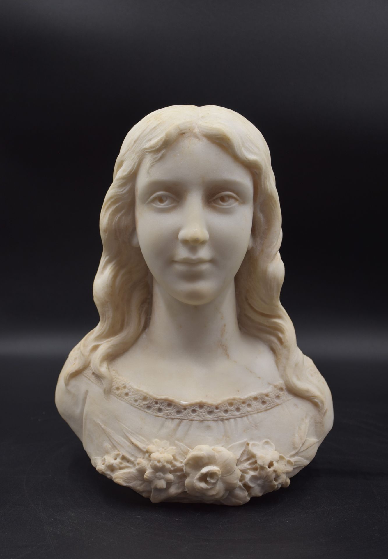 Null Alfredo MARCHETTI The Spring. Romantic bust in Carrara marble. Signed and t&hellip;