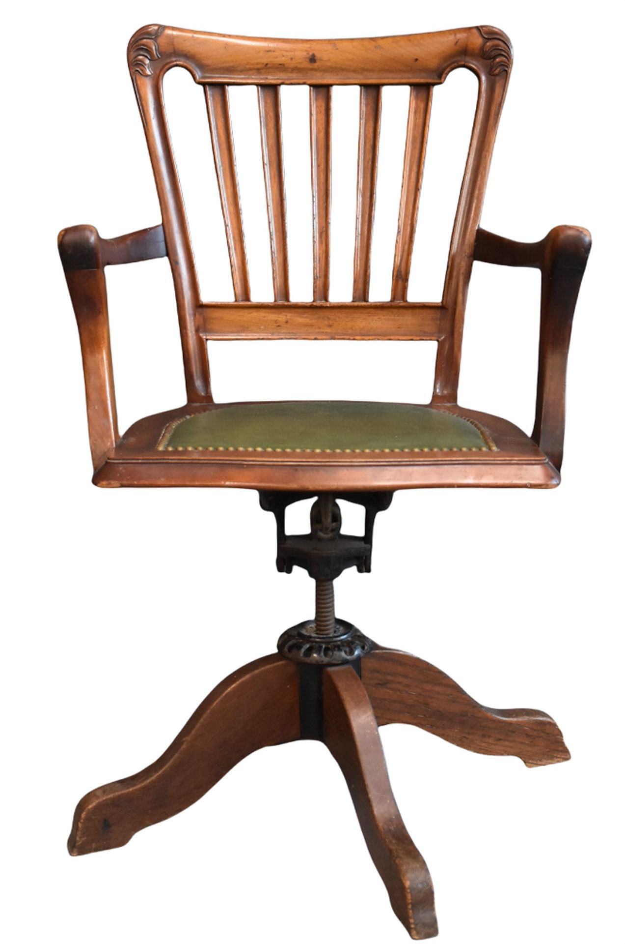 Null 大约1900年的美国胡桃木办公椅。 

NL: Amerikaanse bureaustoel in walnoot omstreeks 1900.