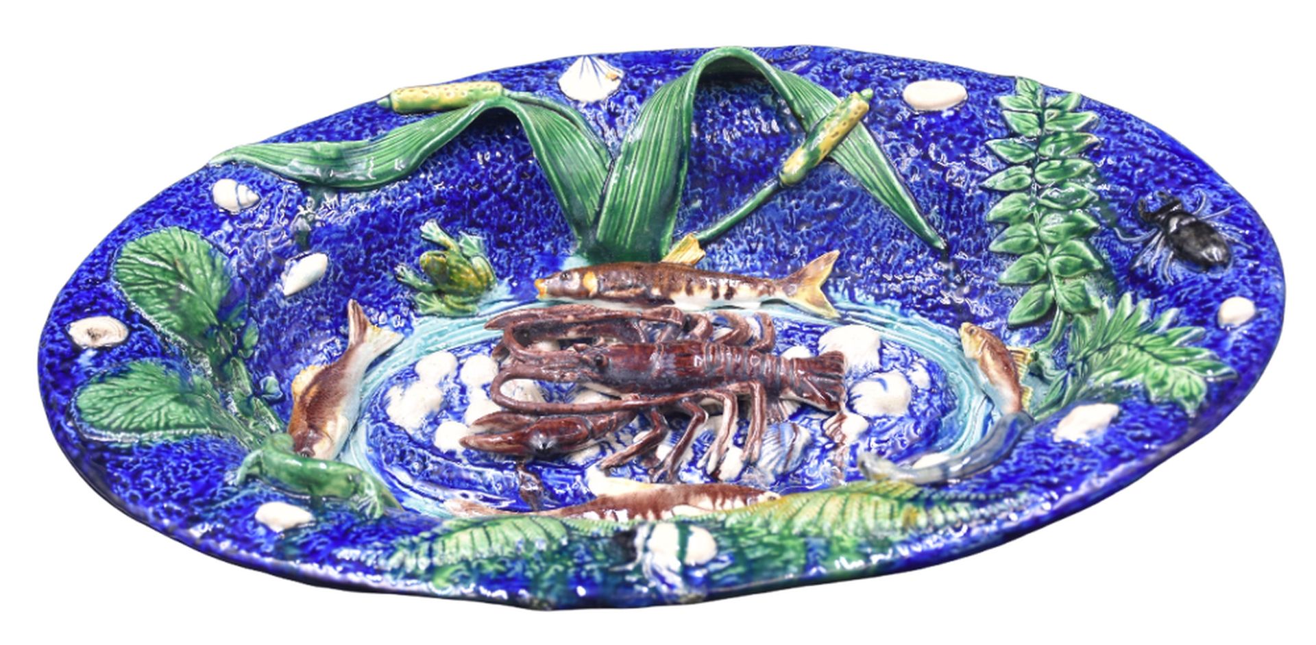 Null Suite of Palissy XIXth century. Dish in majolica decorated with shellfish, &hellip;