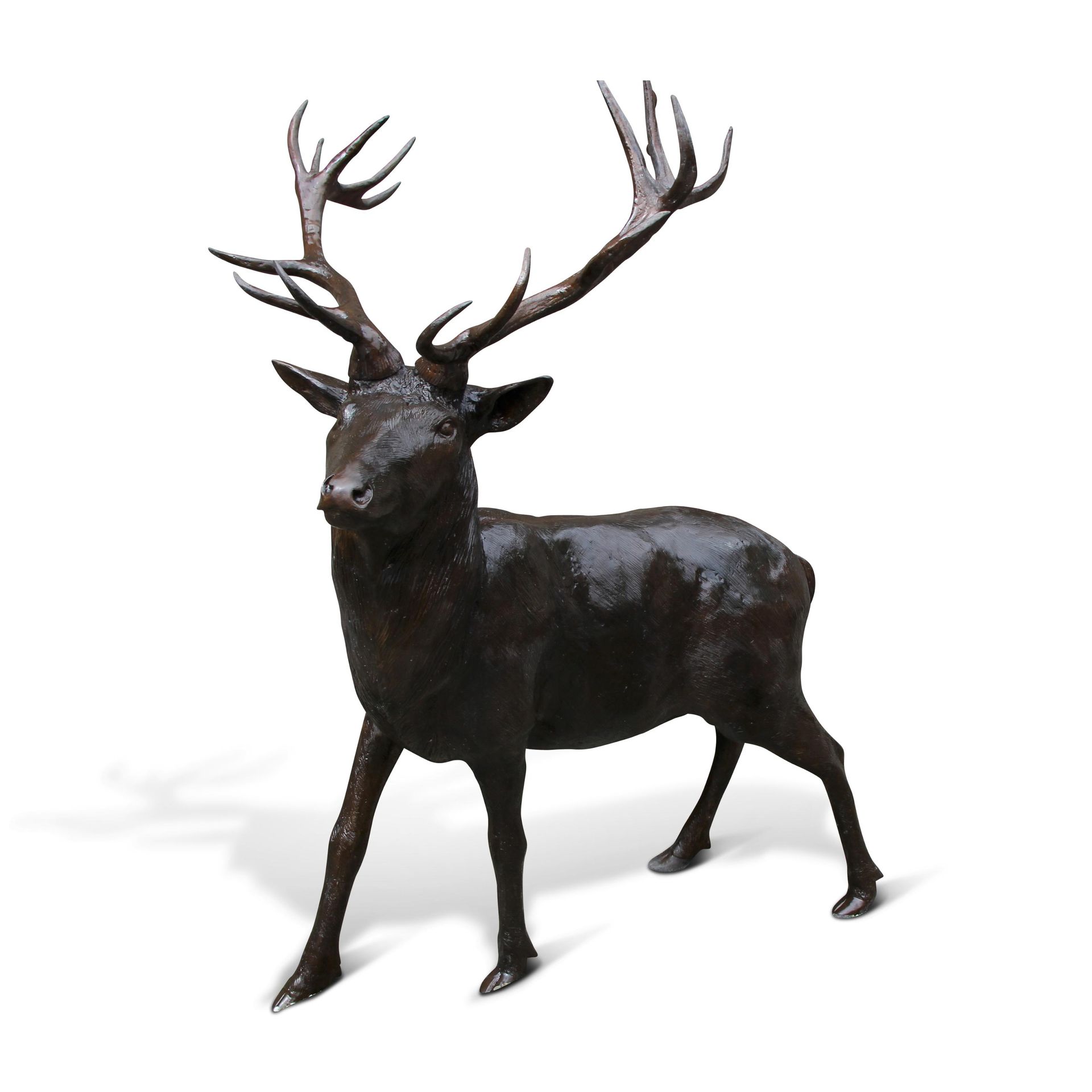 Null 1 Statue of a large stag in bronze.

Dimensions : L140 x H200 x D50 cm



I&hellip;