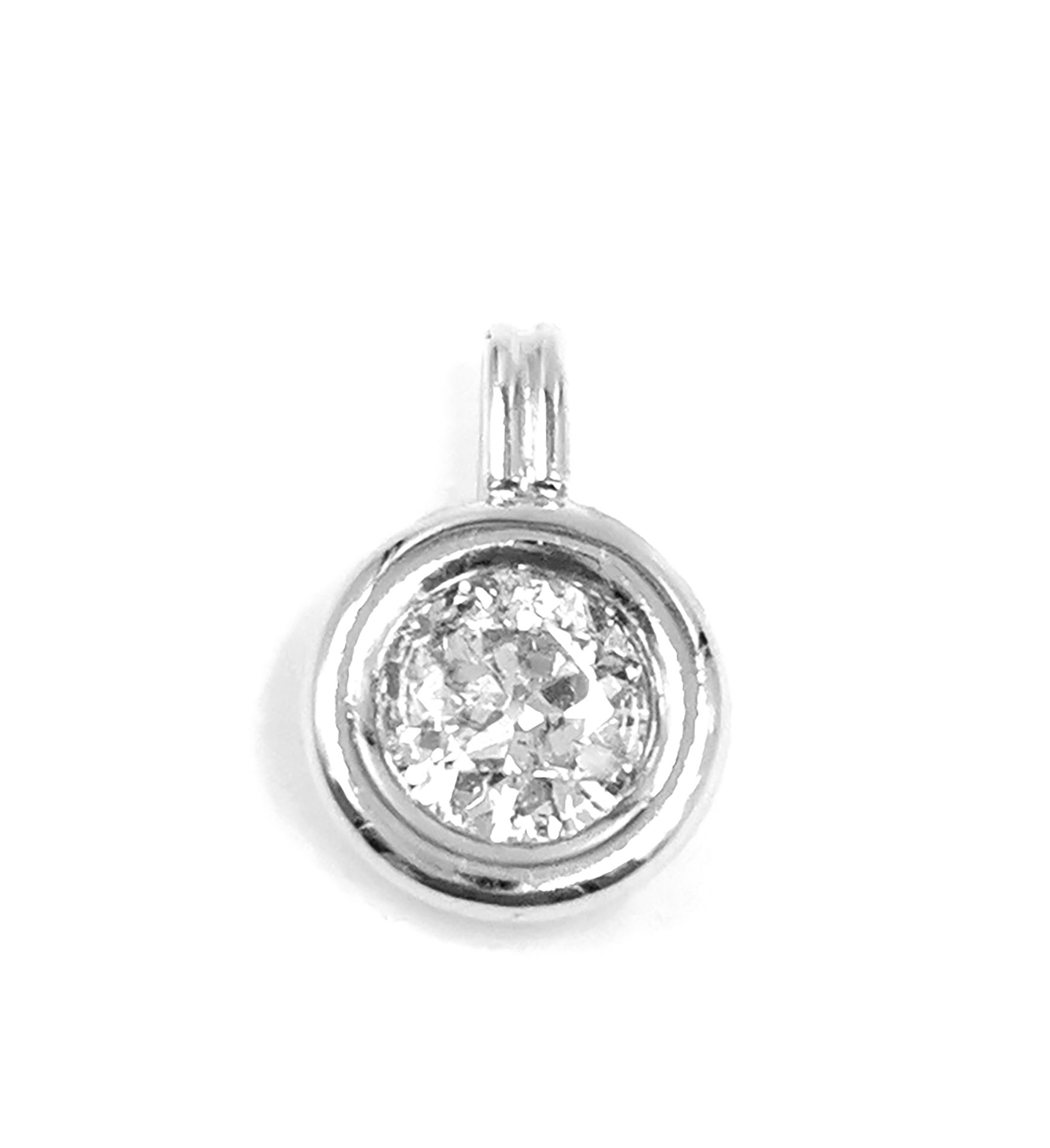 Null Pendant in white gold 18K (750 thousandths) decorated with a round brillian&hellip;
