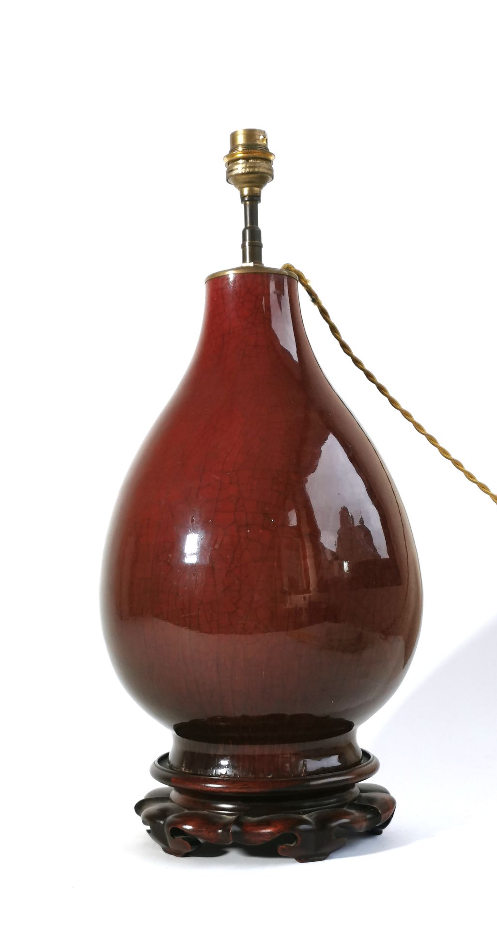 Null CHINE,

Vase pansu couleur sang de boeuf

H. : 30 cm

Monté en lampe