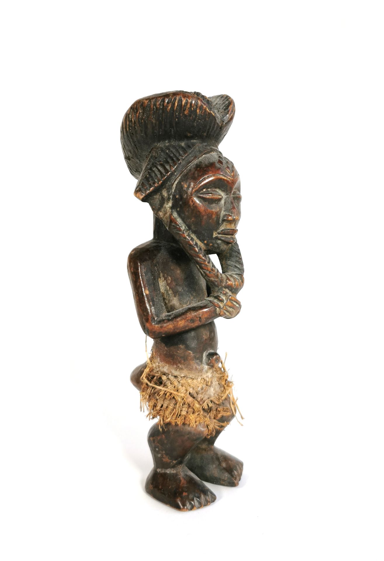 Null PUNU Statue - Gabon 

Decorative wooden statue for use in colonial circles &hellip;