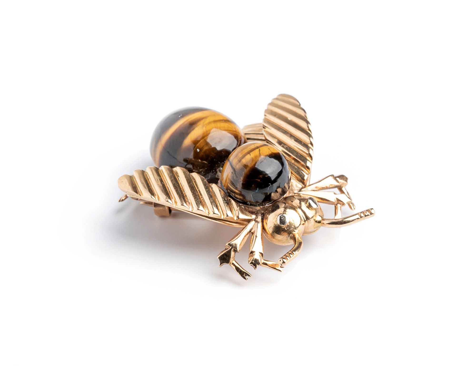 Null 18K黄金（75万分之一）"蜜蜂 "胸针，主体装饰有两个凸圆形虎眼。
长度：4厘米
毛重：13.4克。