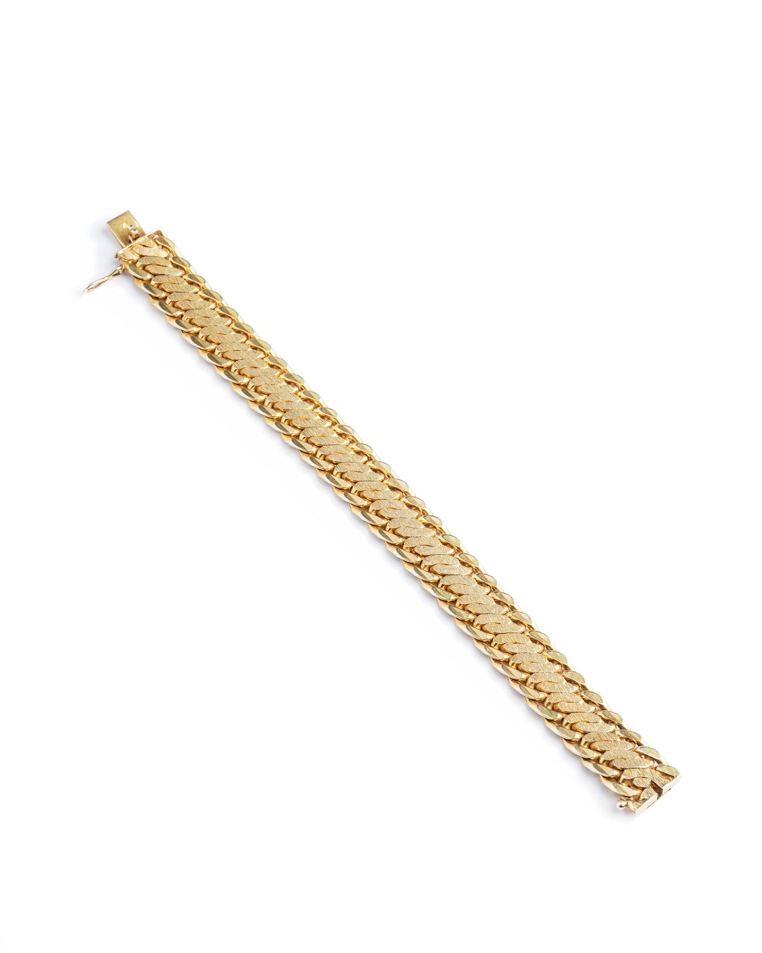 Null Articulated bracelet in vermeil (800 thousandths), with flat fancy mesh
Len&hellip;