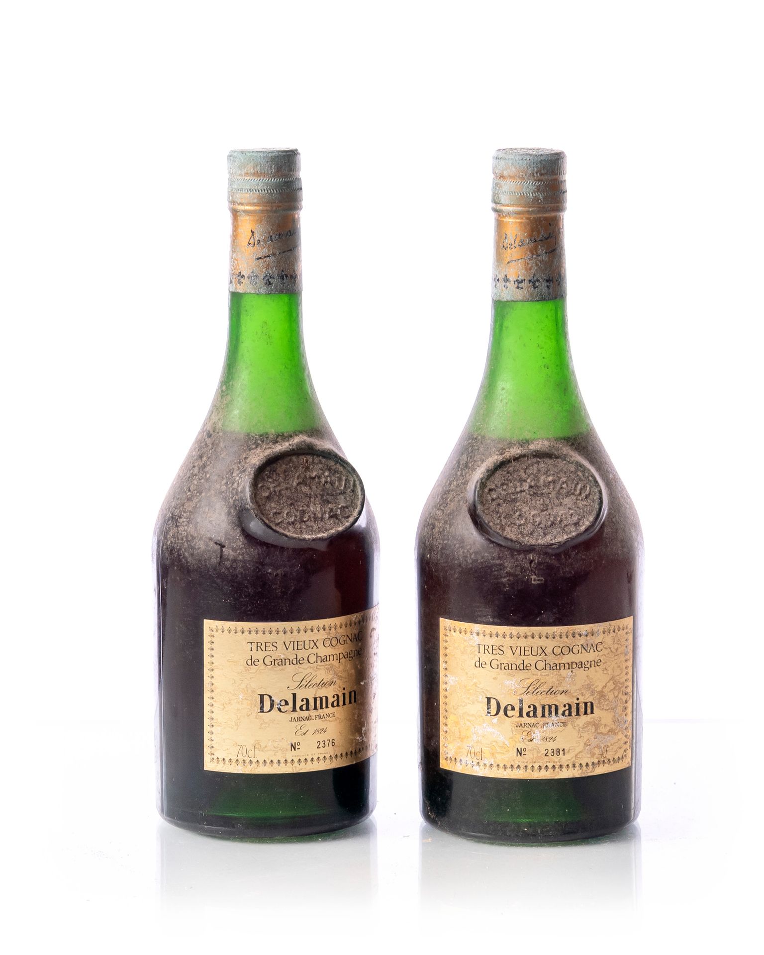 Null 2 bottiglie (70 cl. - 40°) Très Vieux COGNAC Grande Champagne Sélection DEL&hellip;
