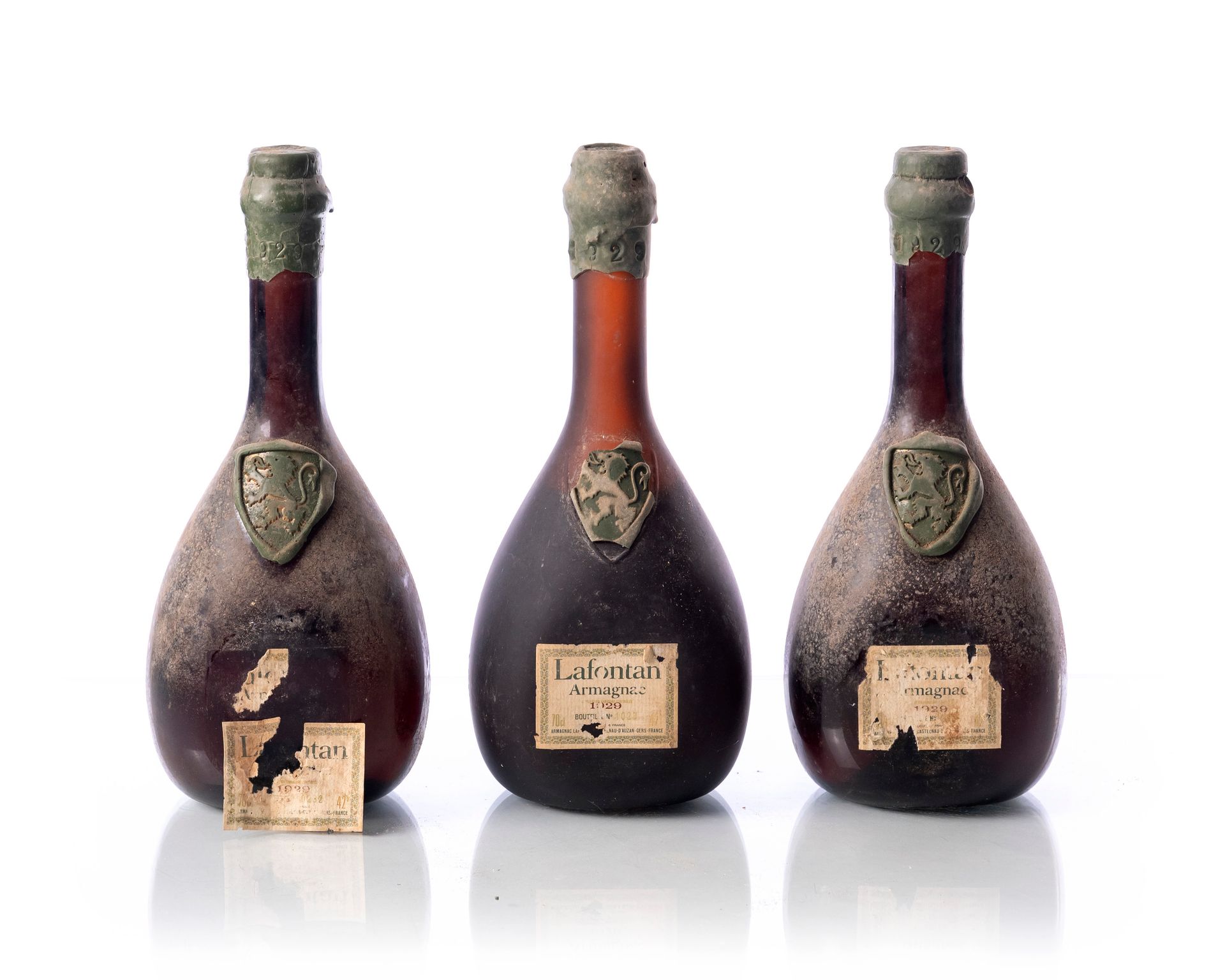 Null 3 bottiglie (70 cl. - 42°) ARMAGNAC LAFONTAN
Anno : 1929
Denominazione : AR&hellip;