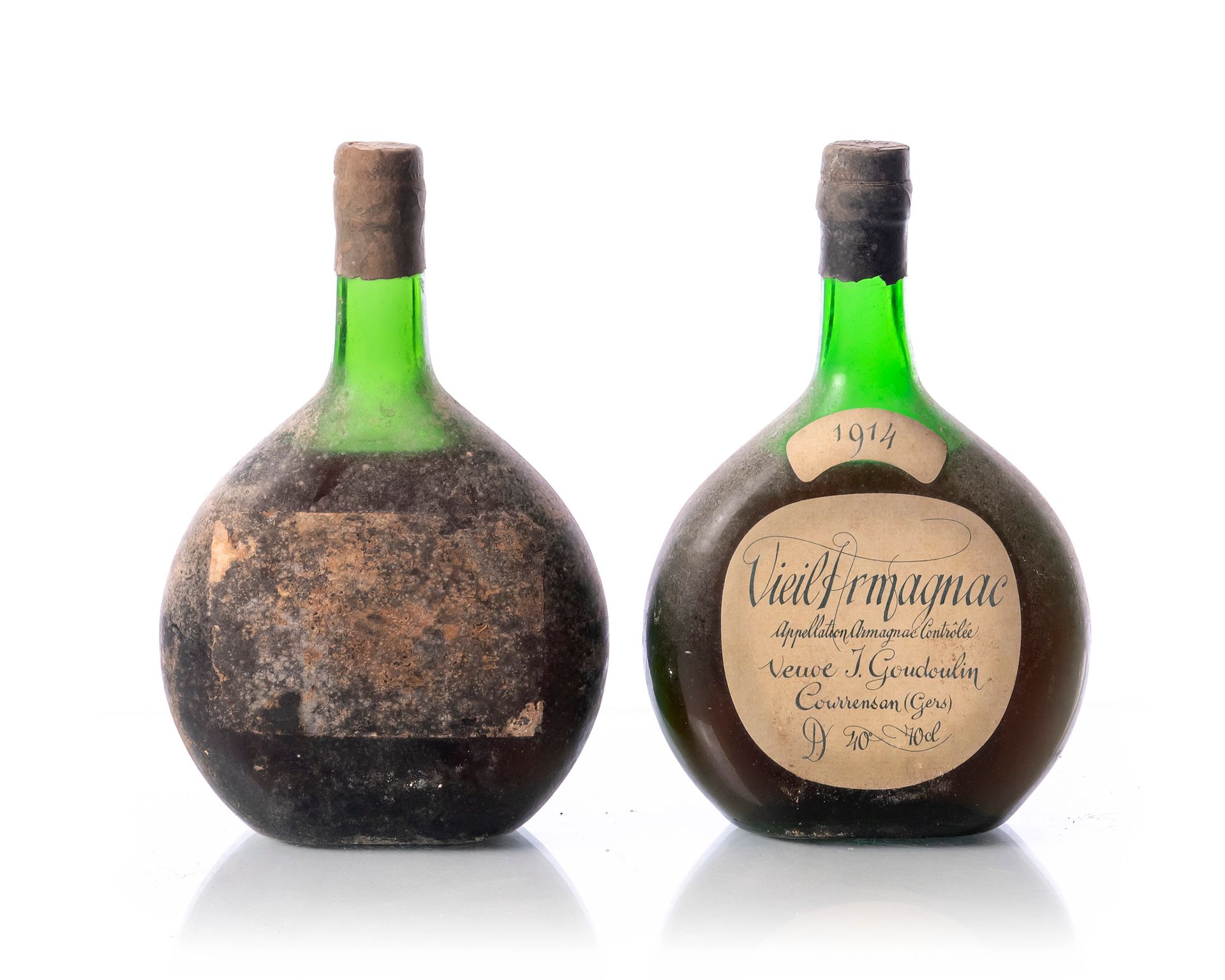 Null 2 bouteilles (70 cl. – 40°) Vieil ARMAGNAC VEUVE J. GOUDOULIN
Année : 1914
&hellip;