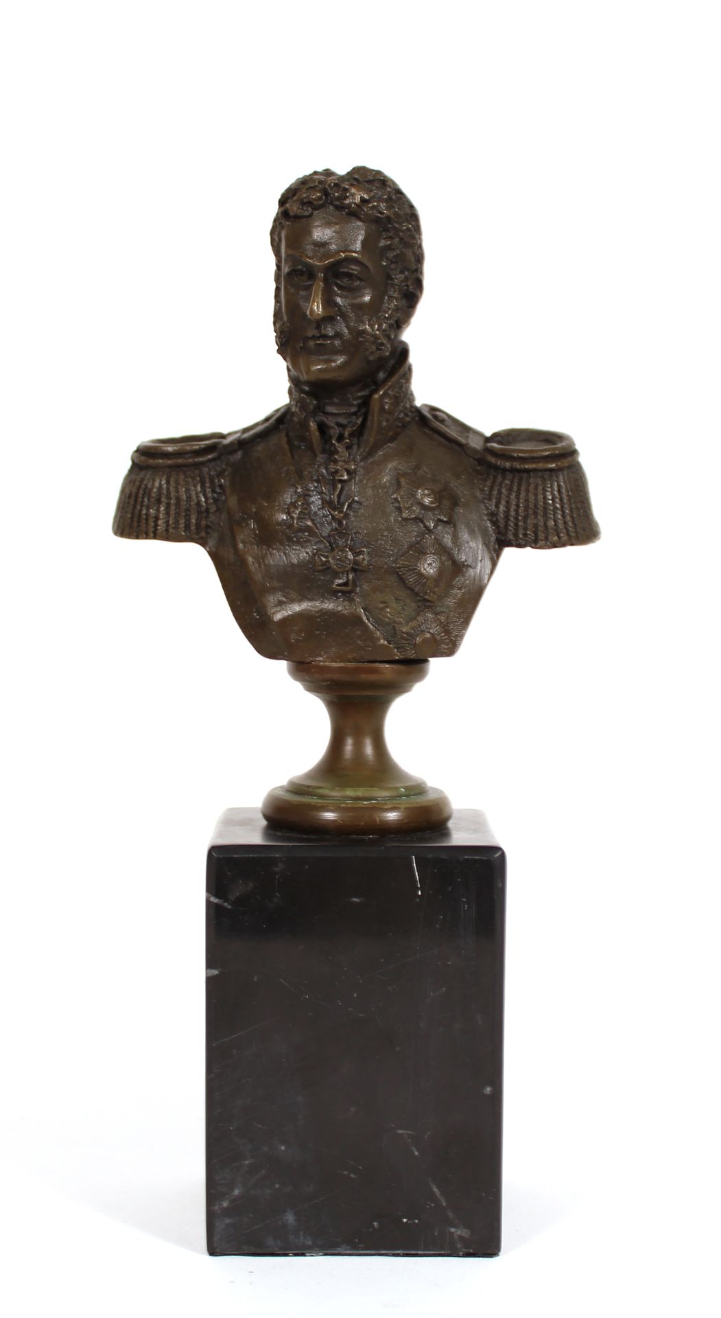 Null 20th century school
Bust of the Russian general Bagration
Bronze with brown&hellip;