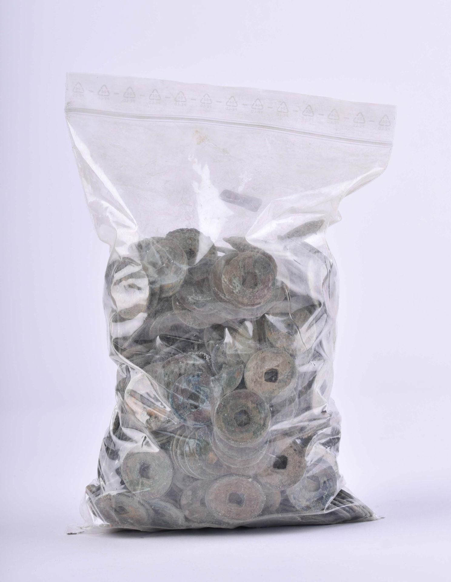 Konvolut diverse Münzen China environ 2 kg, de la dynastie Han à Qing, provenanc&hellip;