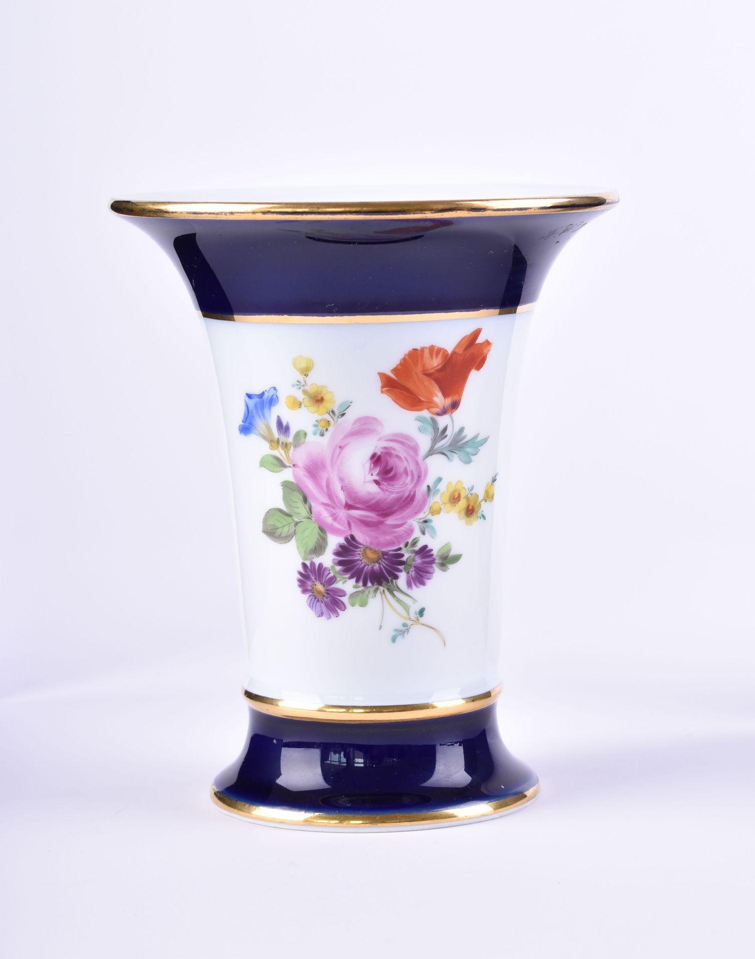 Vase Meissen Décor allemand de bouquet de fleurs, bordure dorée, bleu cobalt, lo&hellip;