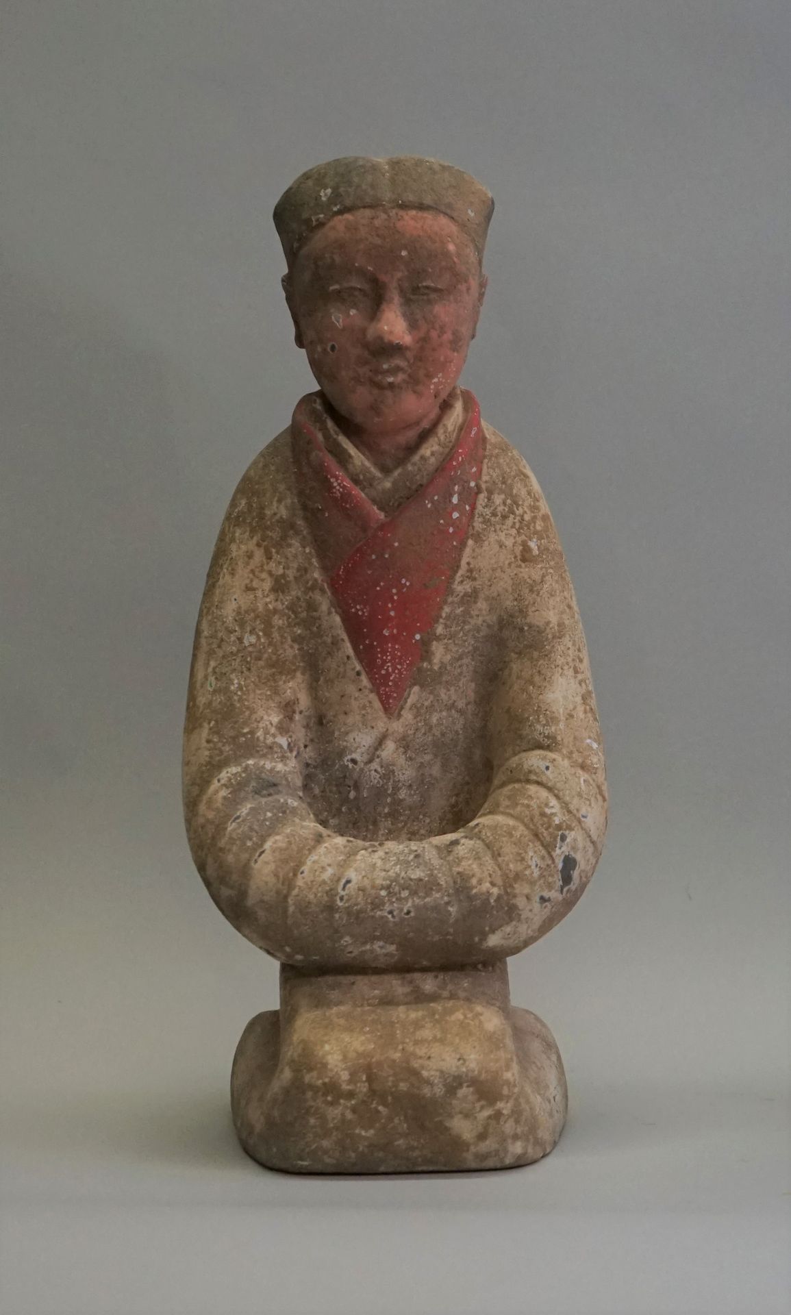Null Kneeling lady of the court. Polychrome terracotta. Han style (China). 

H: &hellip;