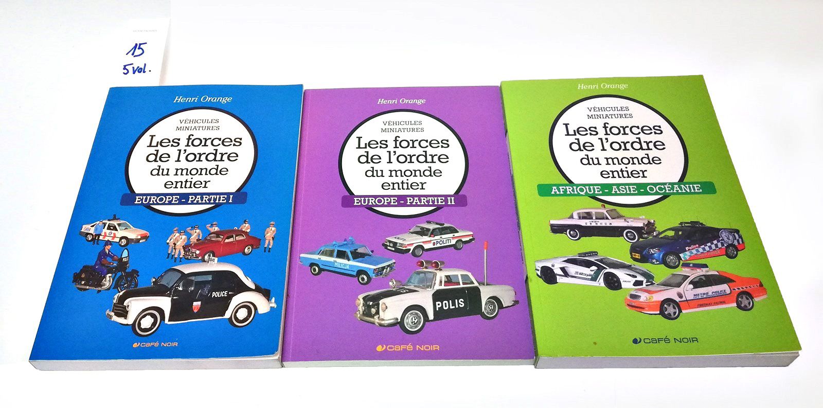 Null Set of 5 volumes :

- Dominique Pascal "La Folie des Autos miniatures". Ed.&hellip;