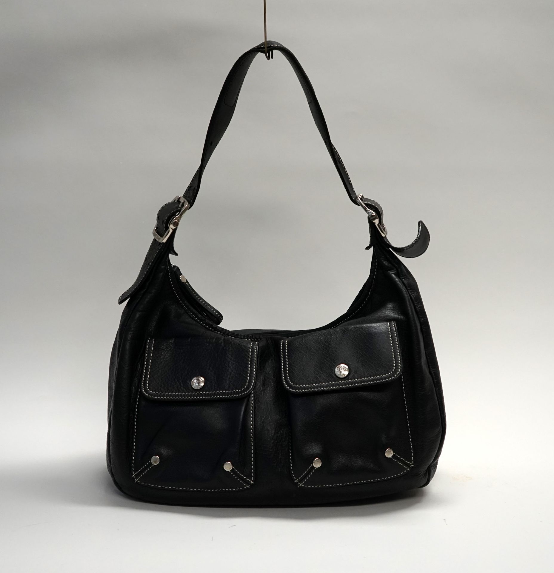 Null LONGCHAMPS - Shoulder bag in black leather. Adjustable shoulder strap. Very&hellip;
