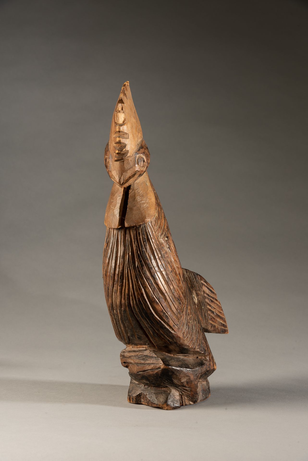 Null Wooden rooster, Nigeria - Tribal rooster figure carved from wood. 





Ori&hellip;