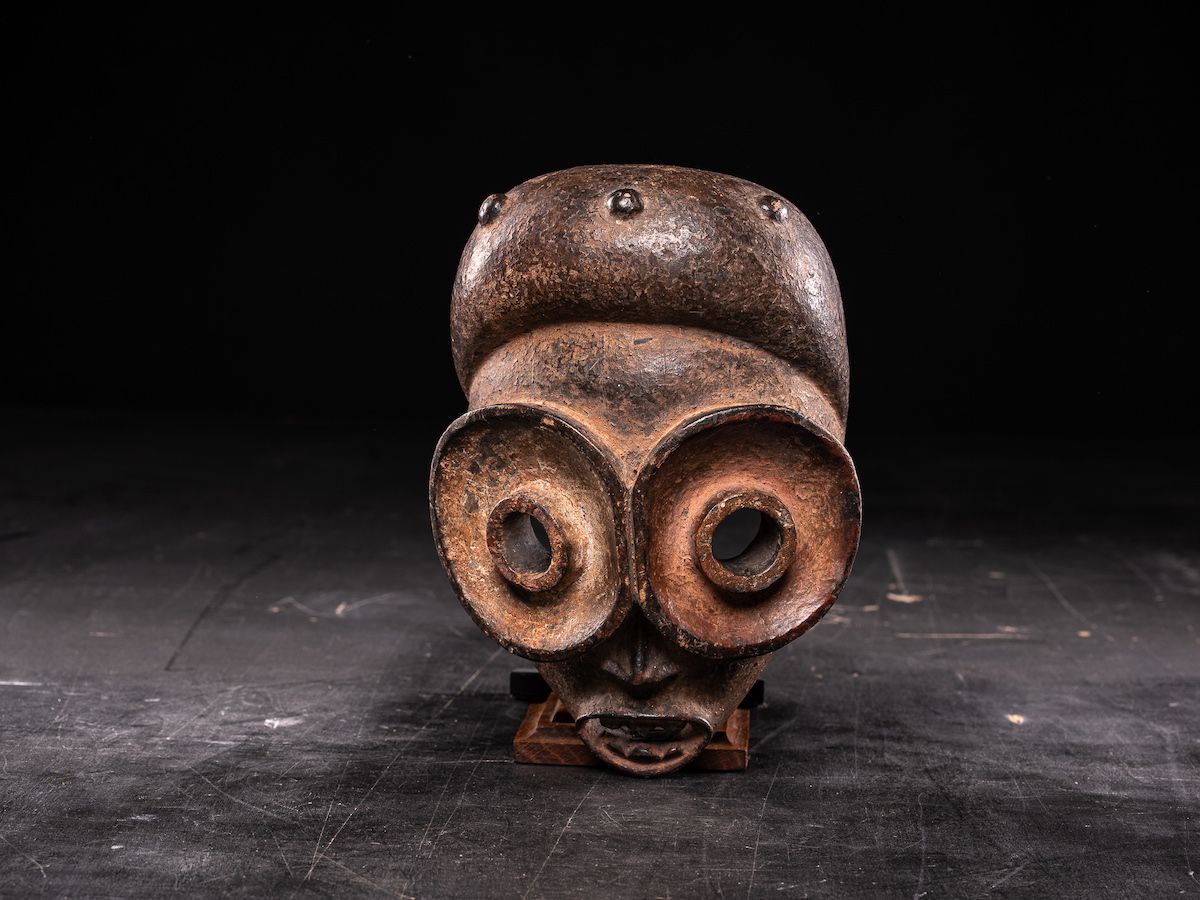 Null bibio ,Nigeria - Mask yeux exorbités (24x8.5 cm)
