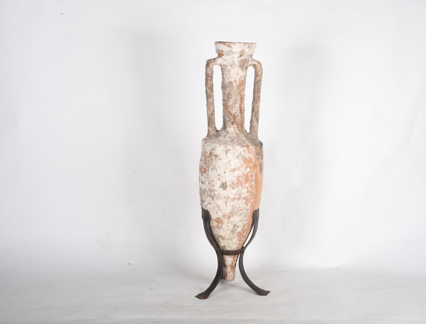 Null 罗马陶瓷AMPHORA的Dressel 1B型，用于运输葡萄酒。公元前1世纪1962年之前获得，此后一直保存在家里。附上两张1965年的幻灯片，显示在&hellip;