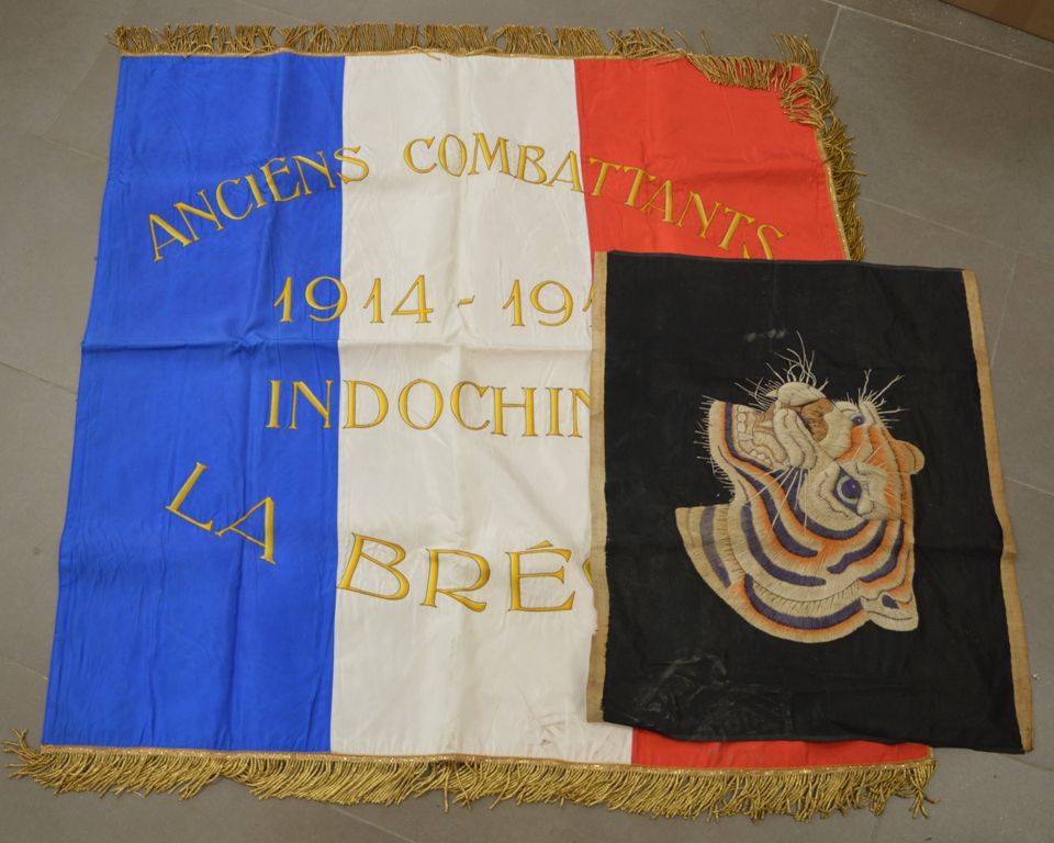 Drapeau d'anciens combatants de la ville de la Bréole, Indochine 1914-1918.

On &hellip;