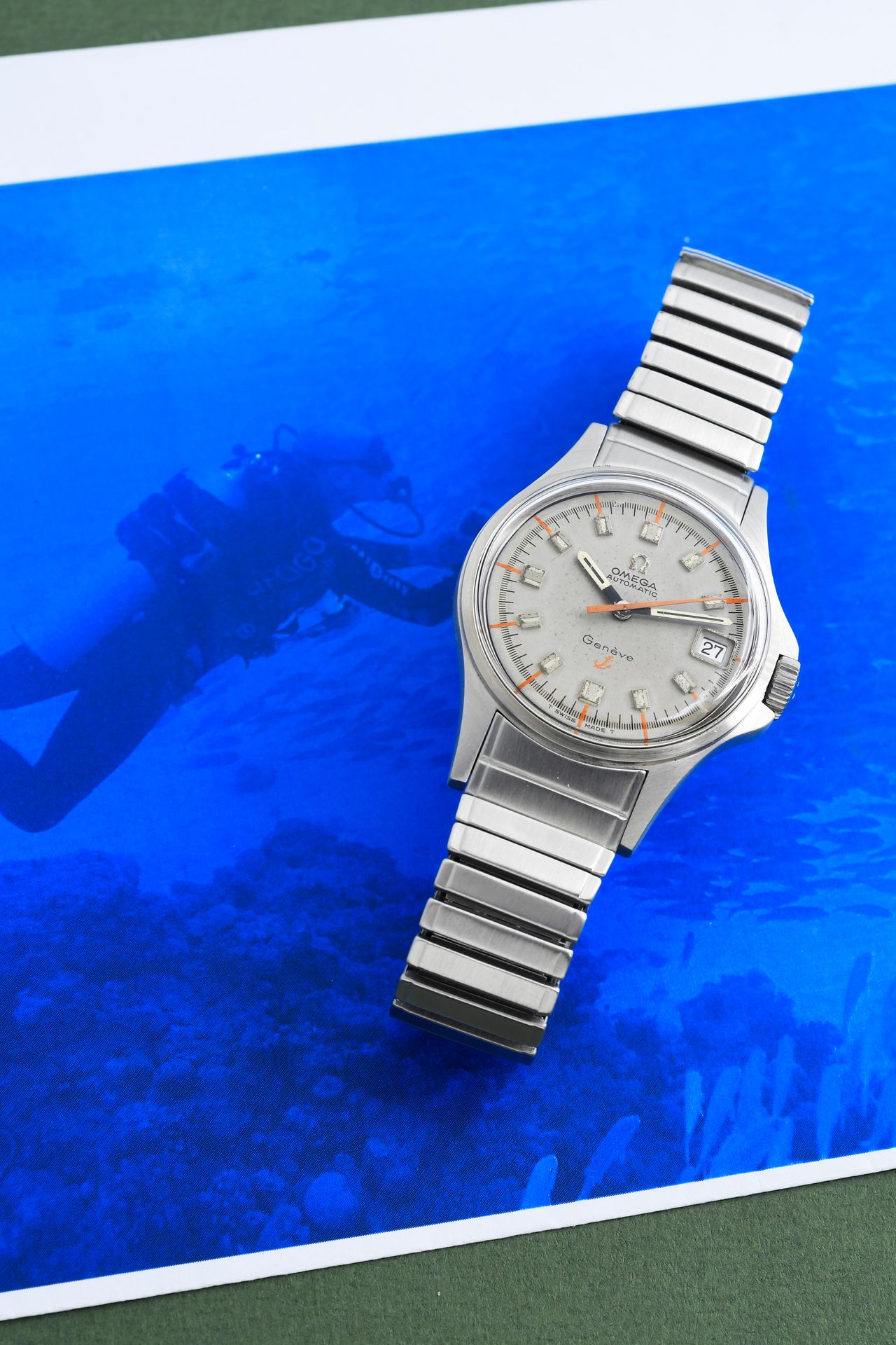 Null OMEGA (Genève Diver Admiralty Automatic - Grau ref. 166.038), um 1968 

Sel&hellip;