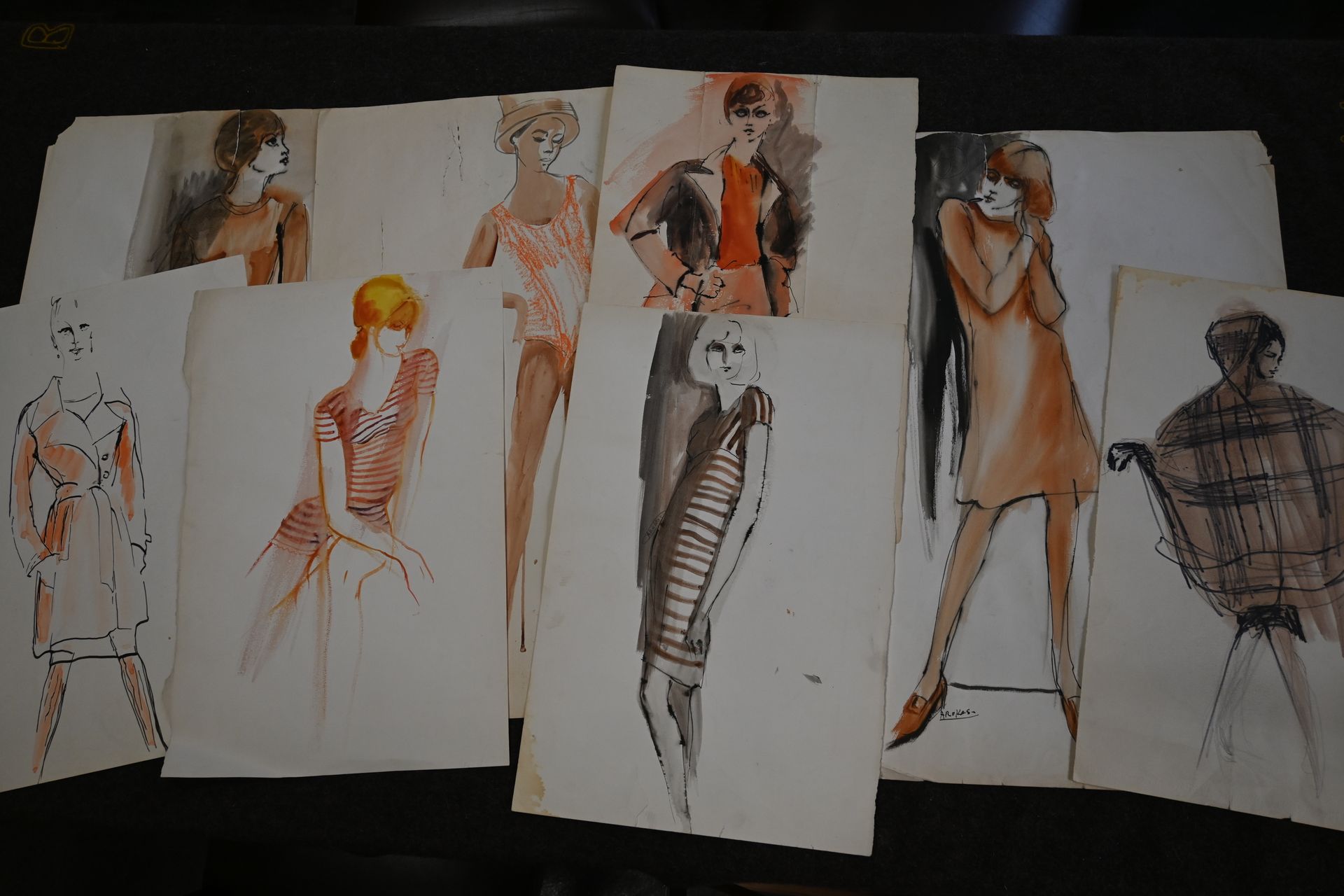 Null Denise AROKAS (née en 1932)

Une série de 8 dessins de mode principalement &hellip;