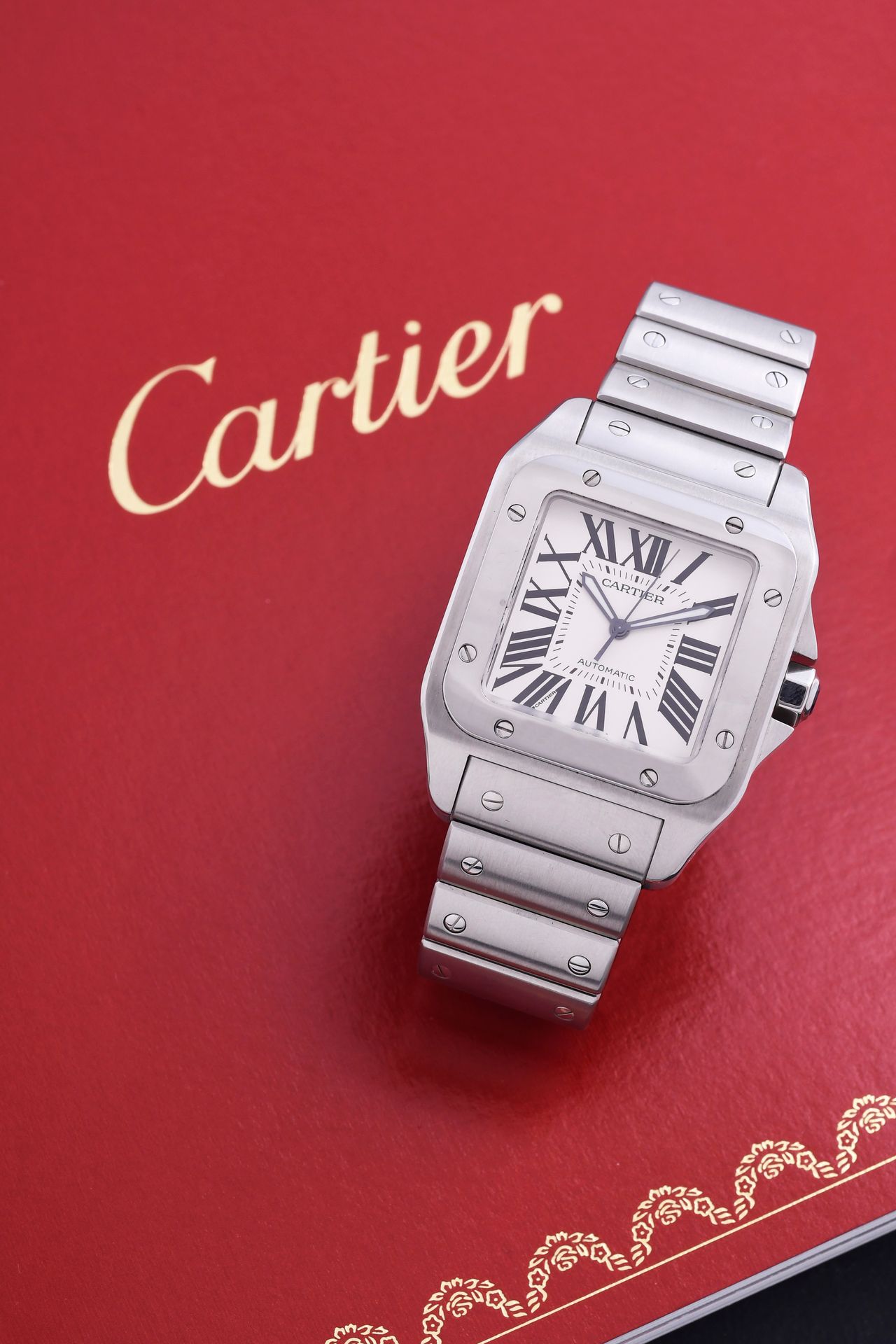 Null CARTIER
Santos 100xl - Gentlemen's model - Ref. 2656
Circa 2009
A square, c&hellip;