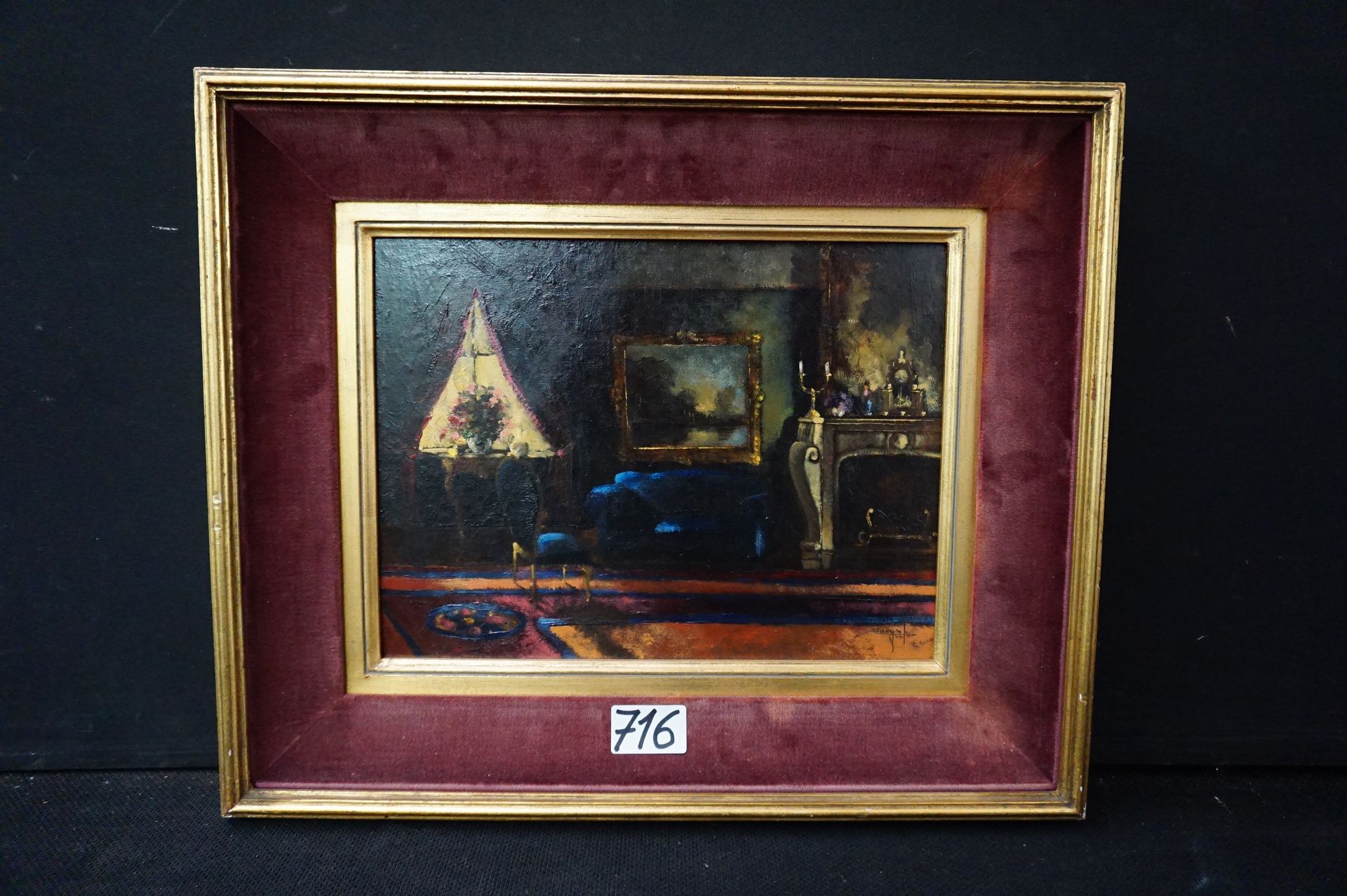 ISIDORE SAEYS "室内"--面板上的油画--签名和日期为1944年--24 x 31厘米