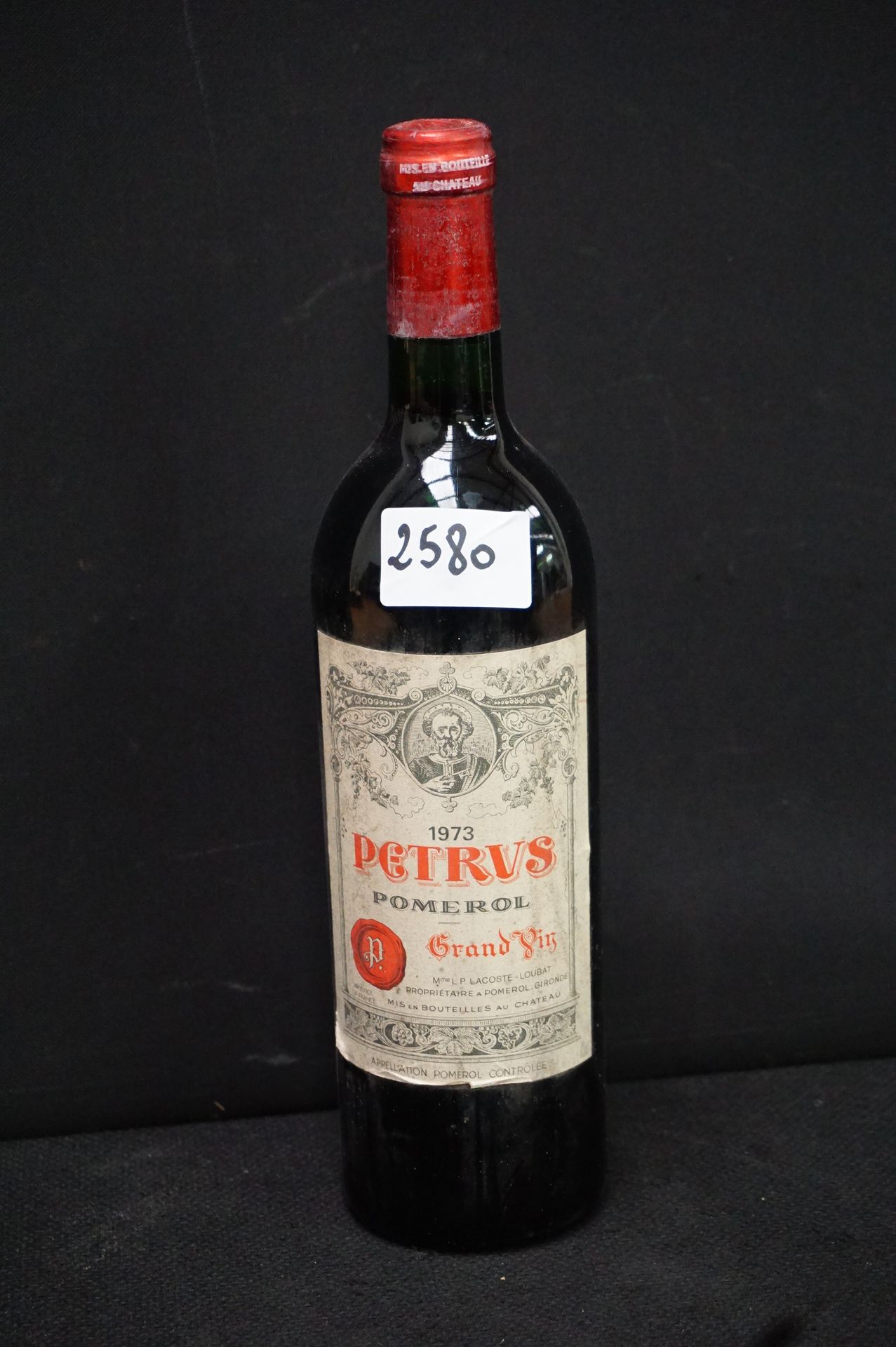 Null 1 Bottle of red wine - "PETRUS" - 1973 - POMEROL