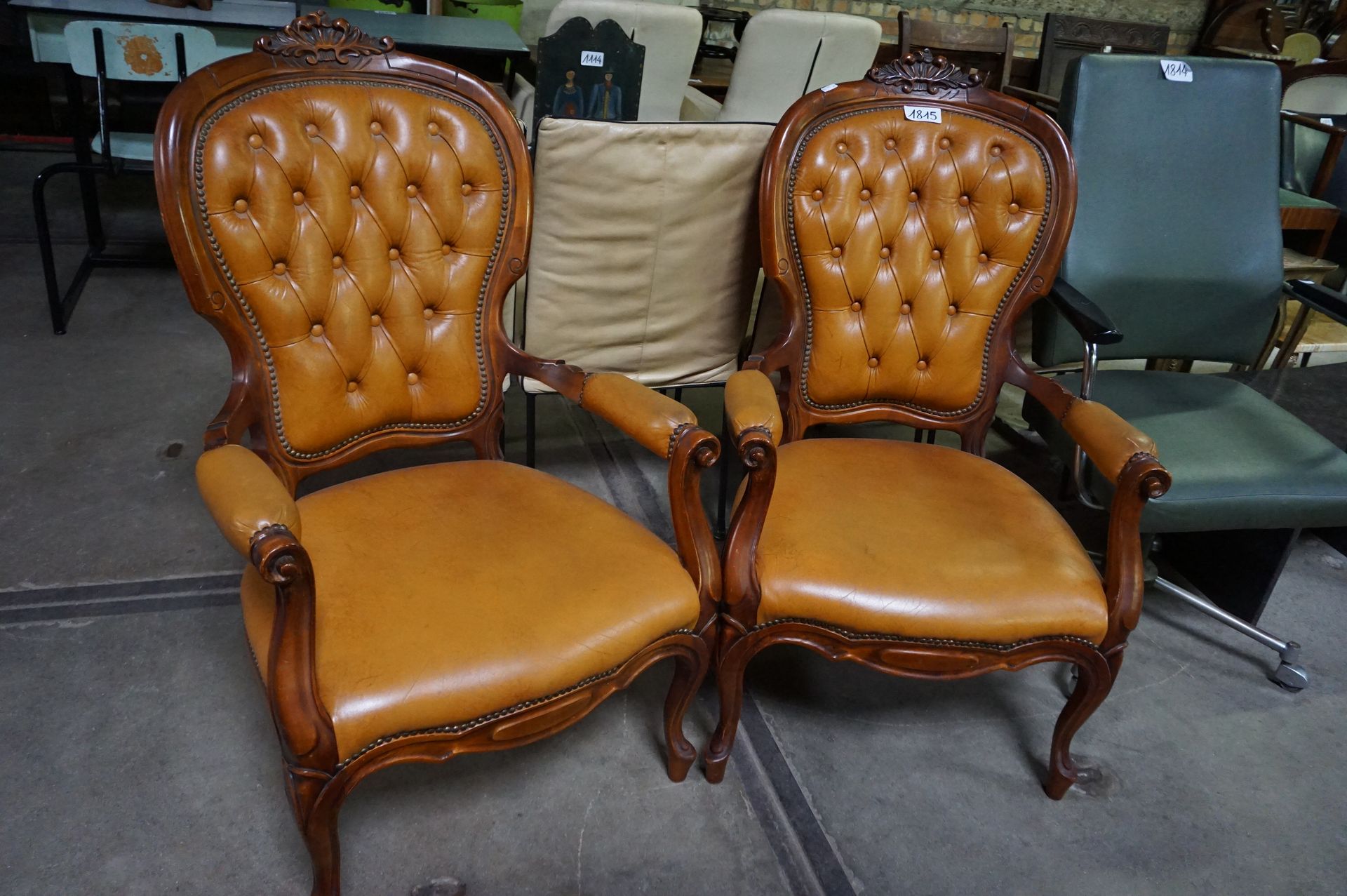 Null 2 Armchairs in mahogany - Upholstered in leather