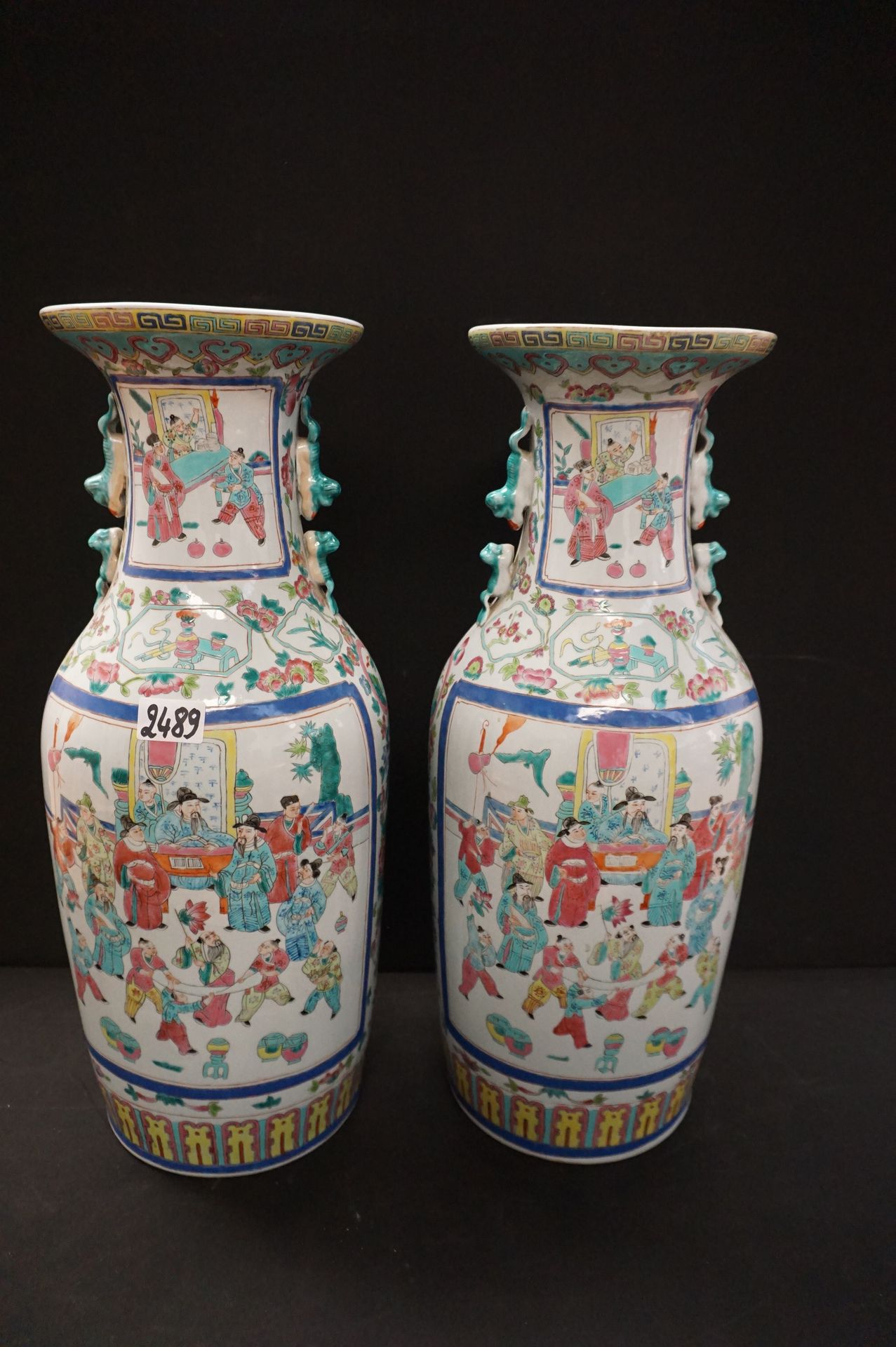 Null 2 Chinese vases in porcelain - H: 60 cm