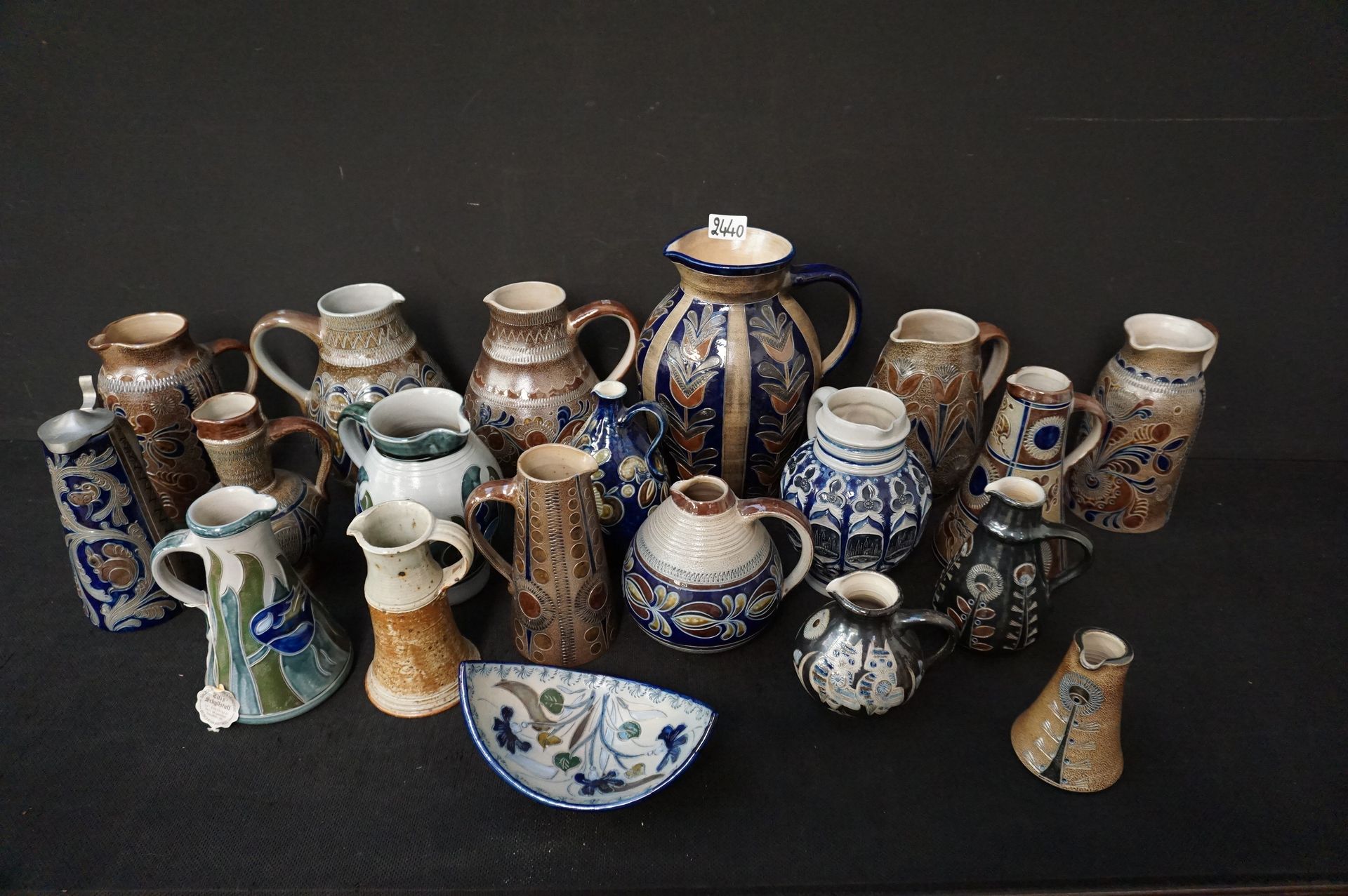WESTERWÄLDER Large lot of pitchers in vitrified clay - - Cruches - WESTERWALD - &hellip;