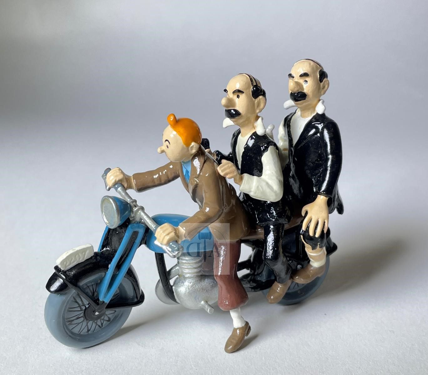 Null 
Hergé/Tintin. Ref Pixi 46940 "Tim und die Dupondts auf einem Motorrad". Au&hellip;