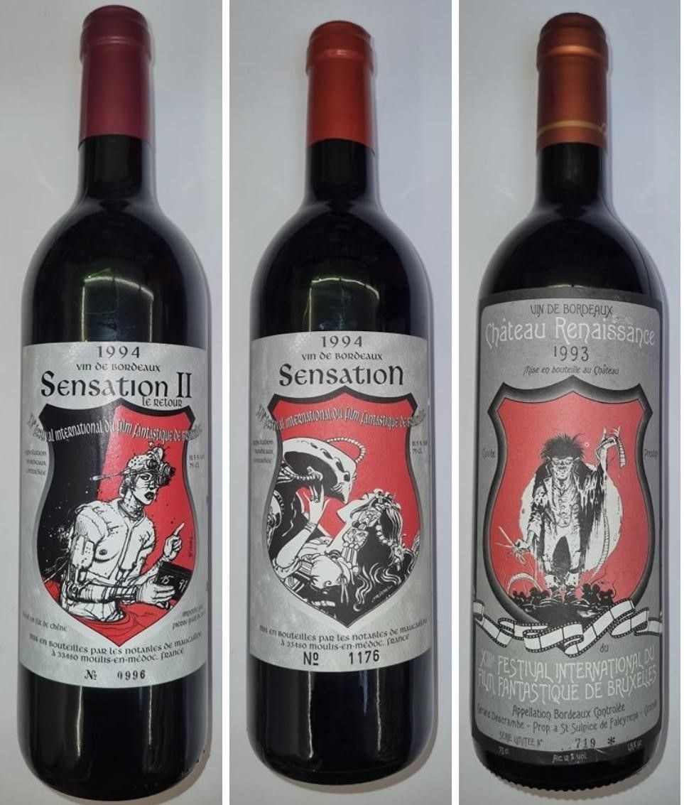Null Ein Trio von Weinflaschen aus Bordeaux, die 1993 und 1994 anlässlich des Fa&hellip;
