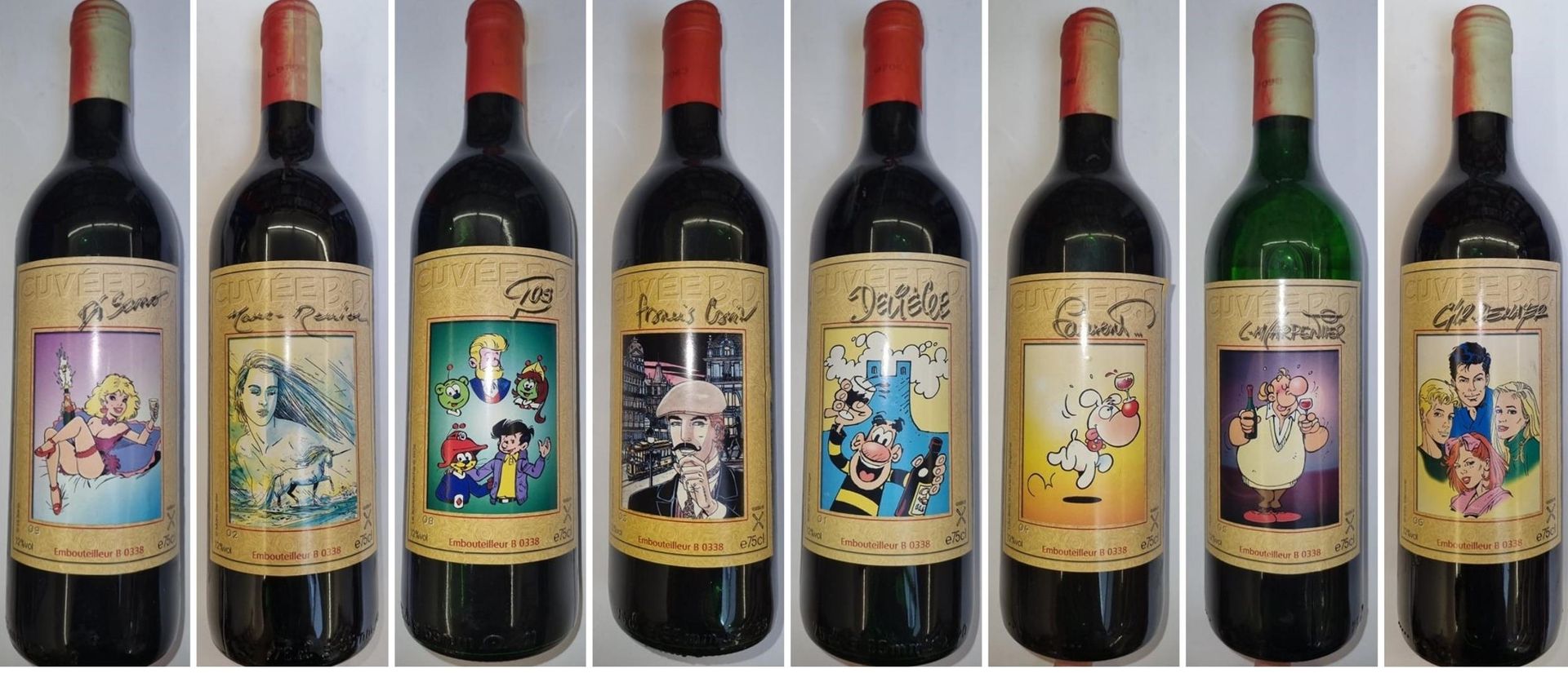 Null Conjunto de 8 botellas de vino "Cuvée BD" decoradas por los siguientes auto&hellip;