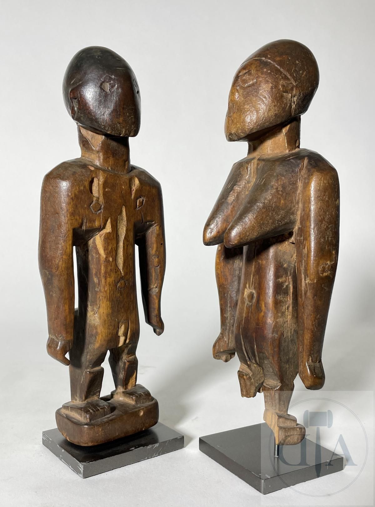 Null 
Bénin/Togo/Fon. Couple de jumeaux "Hohovi " en bois sculpté. 1e moitié du &hellip;