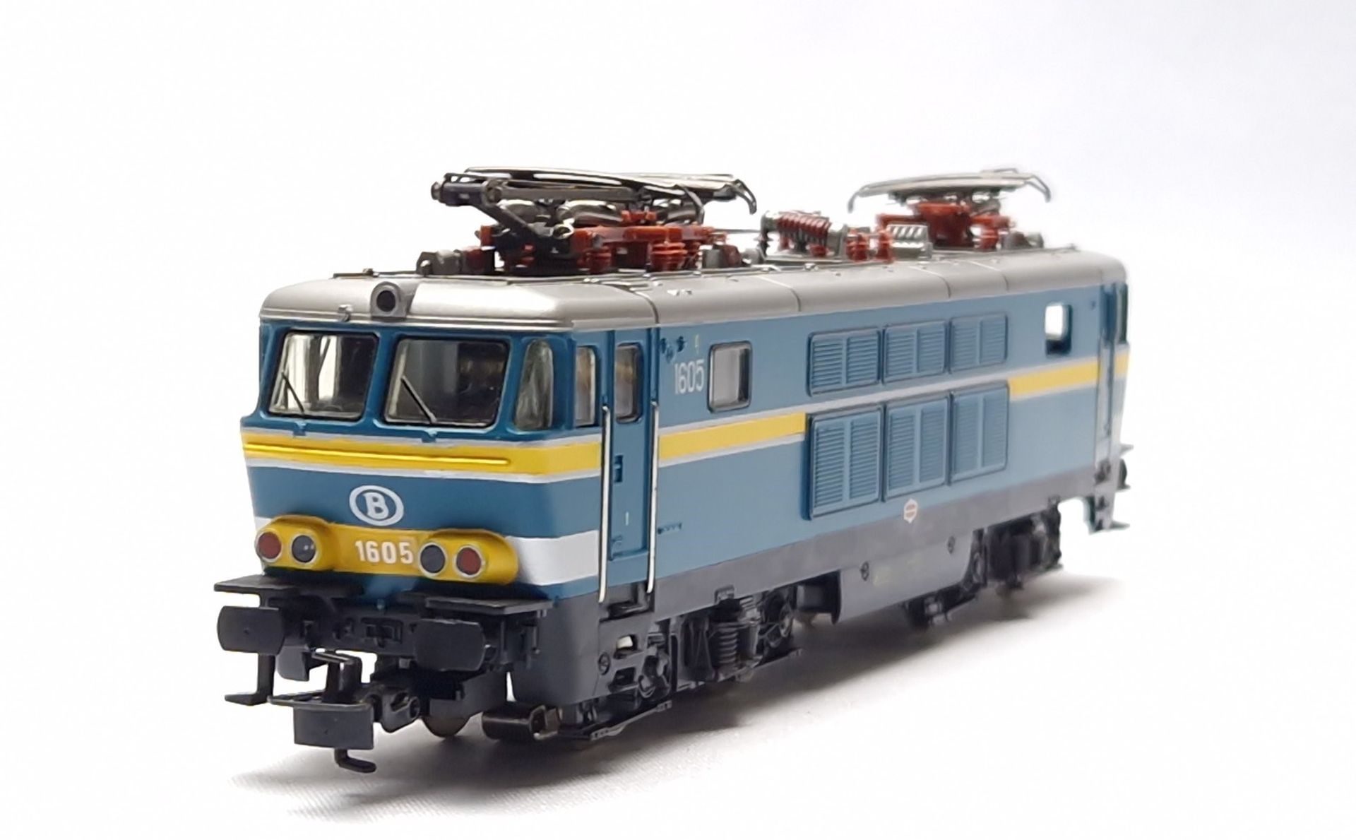 Null Märklin HO/Ref 3363. Locomotive SNCB série 16. Edition limitée à 700 ex de &hellip;