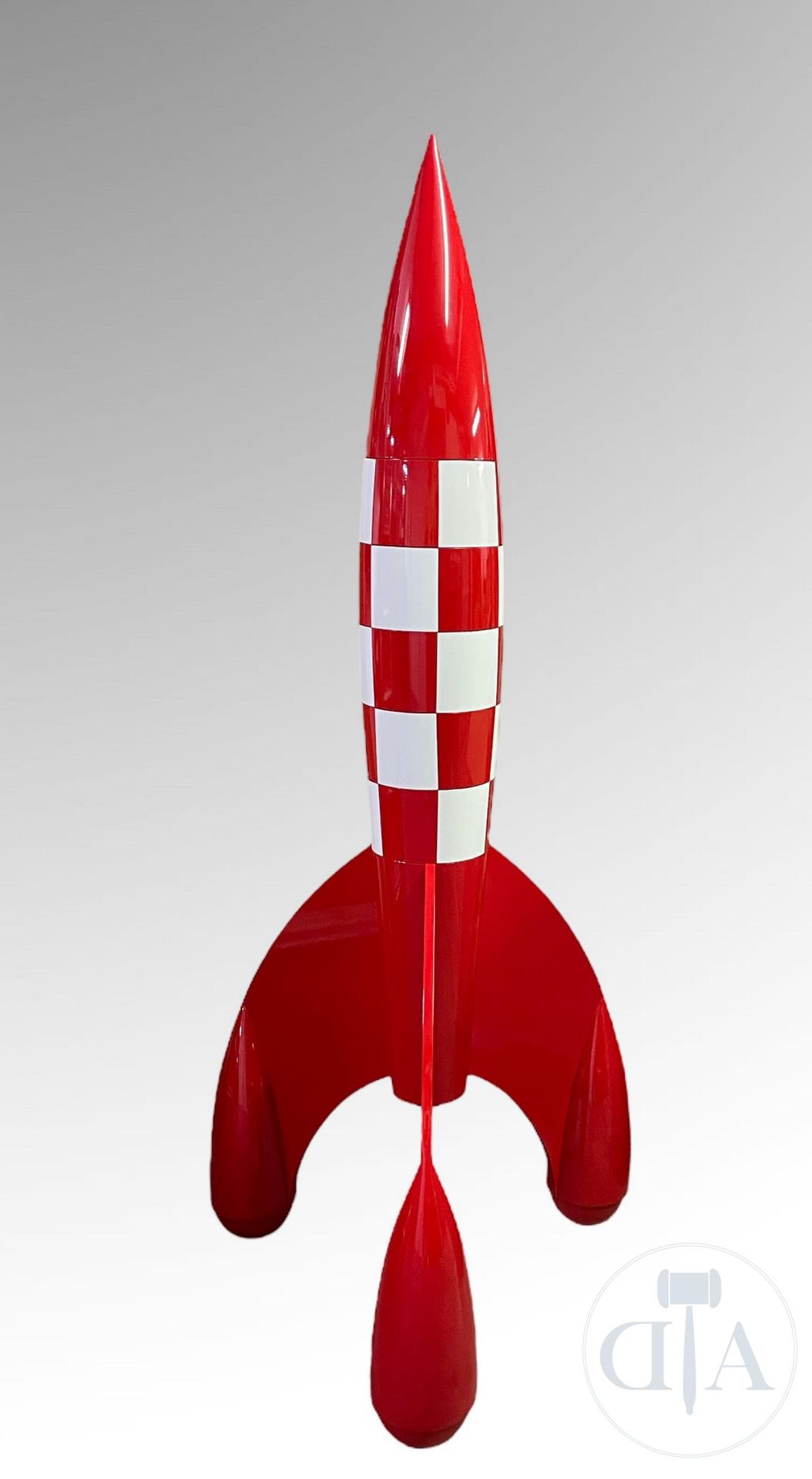 Null Hergé/Tintin. Sculpture XXL représentant la fusée tirée de l'album "Objecti&hellip;