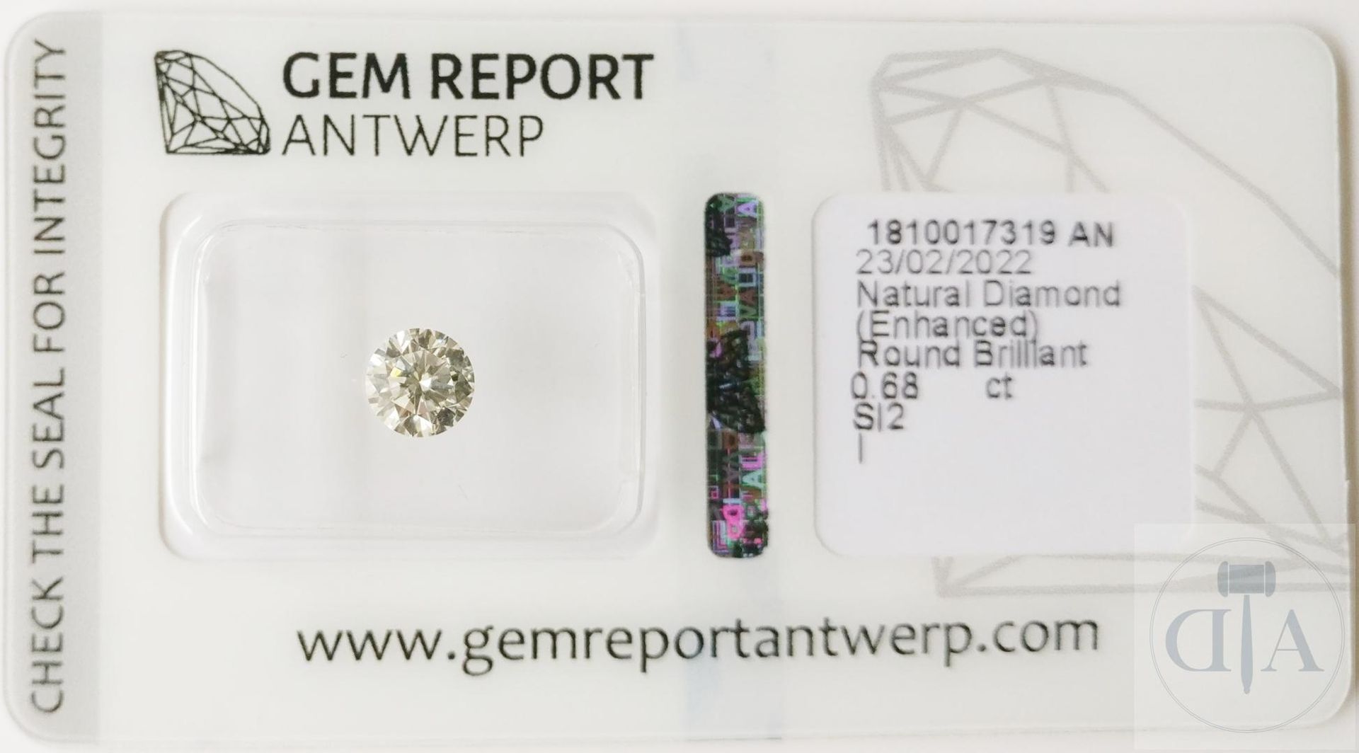 Null "Diamant 0,68ct certifié GRA - Certificat GRA n° 1810017319AN 
- Forme : Br&hellip;