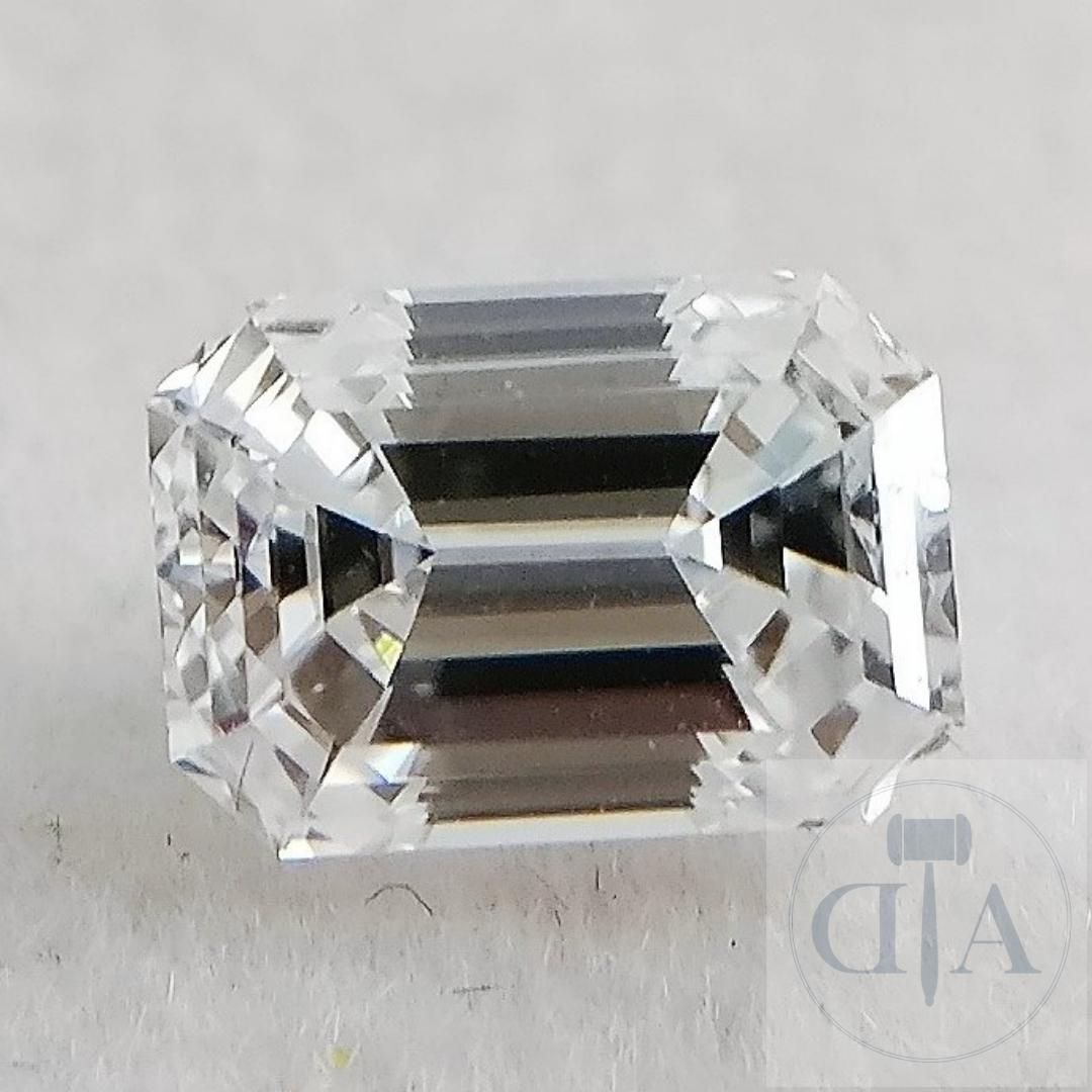 Null "Diamant de 0,91ct certifié par le GIA - Certificat GIA n° 2218559251 
- Fo&hellip;