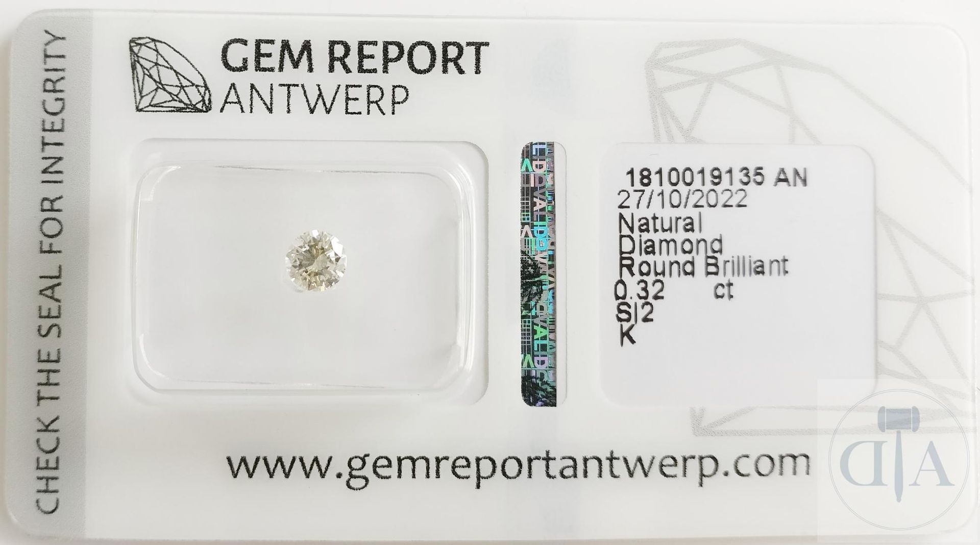 Null "Diamant 0,32ct GRA zertifiziert- GRA Zertifikat Nr. 1810019135AN 
- Form: &hellip;