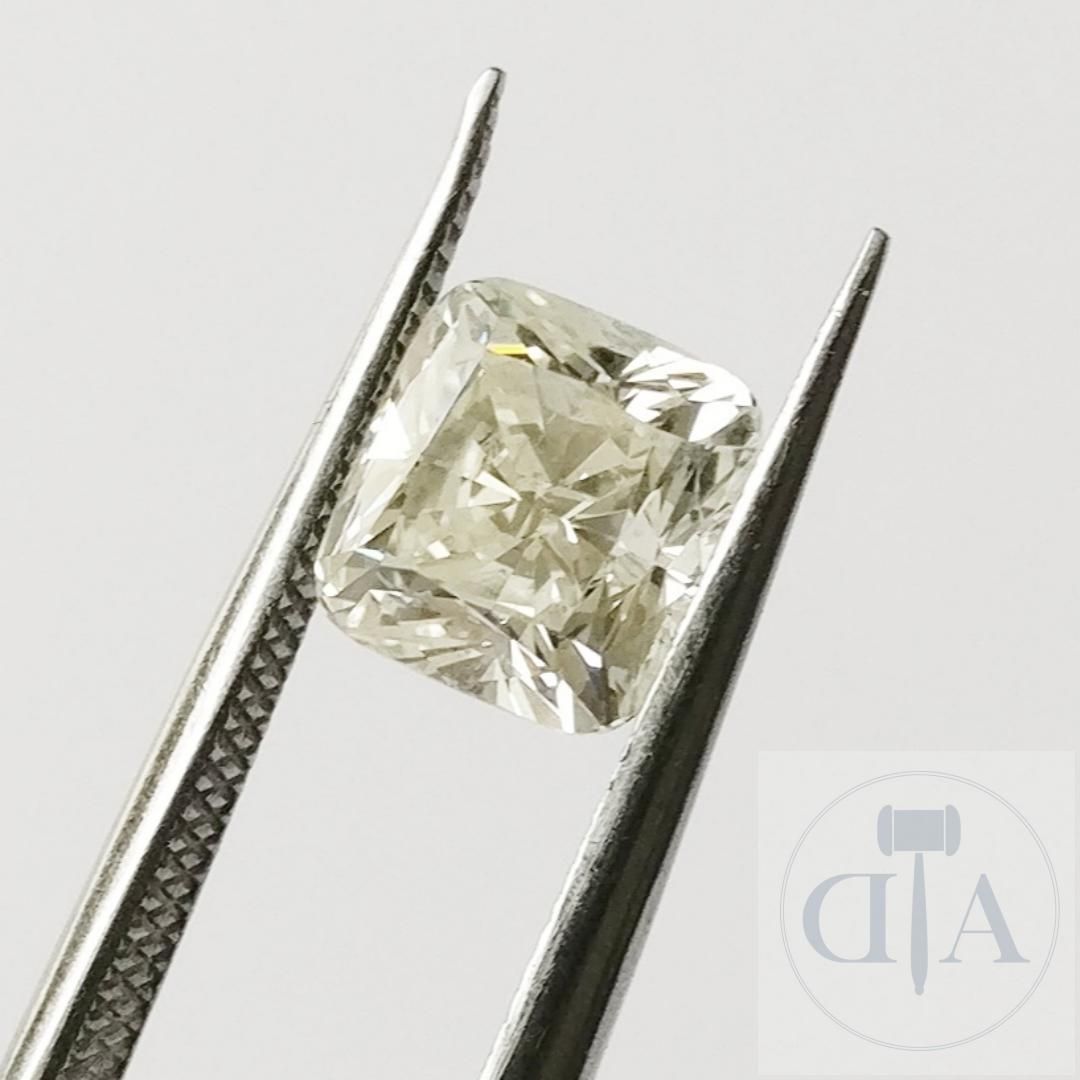 Null "Diamant de 1,01ct certifié HRD - Certificat HRD n° 220000038904 
- Forme :&hellip;