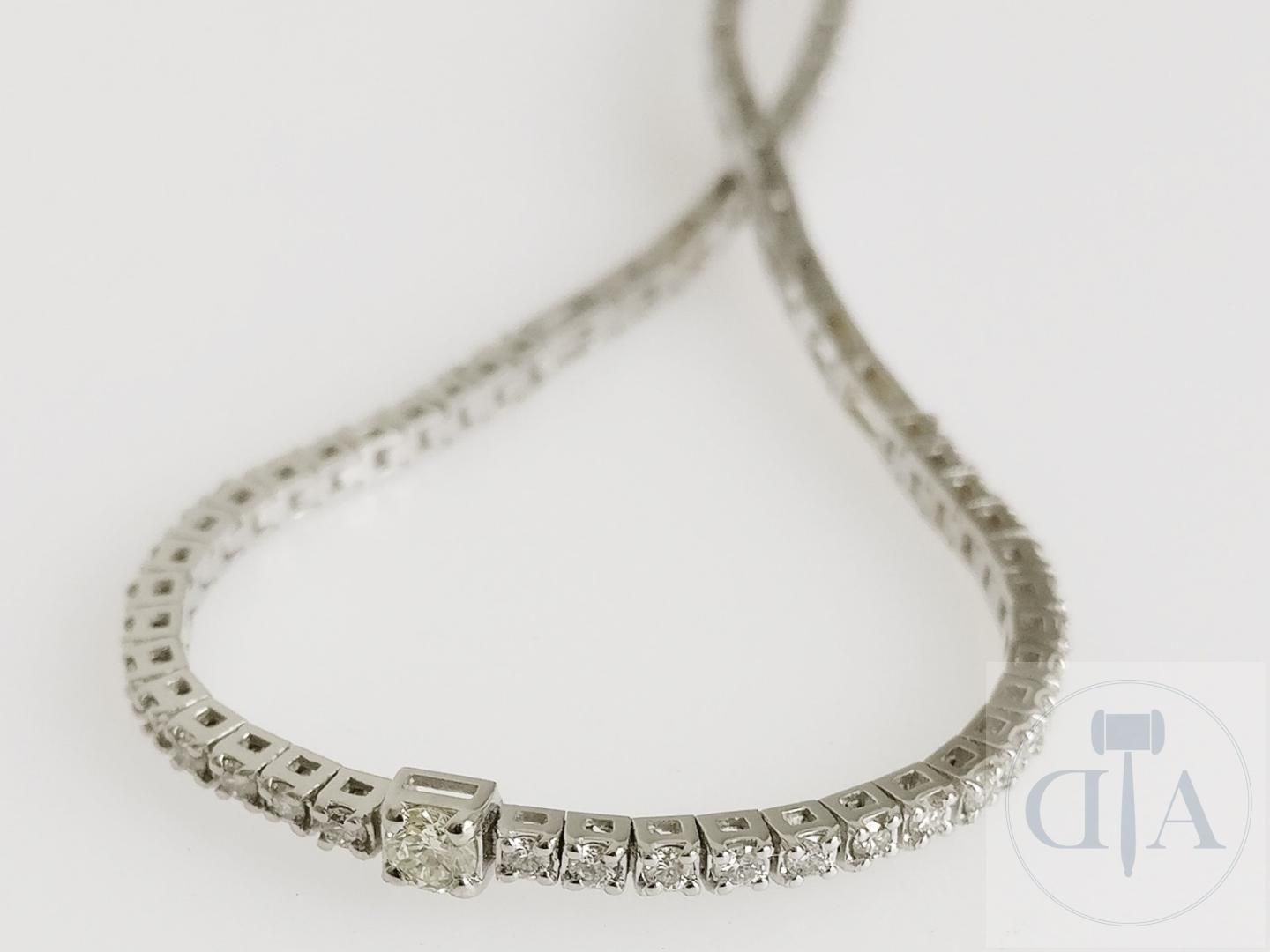 Null 0,60ct Diamantarmband mit GRA Zertifikat Nr. 1820001914AN

- Material: 18 k&hellip;